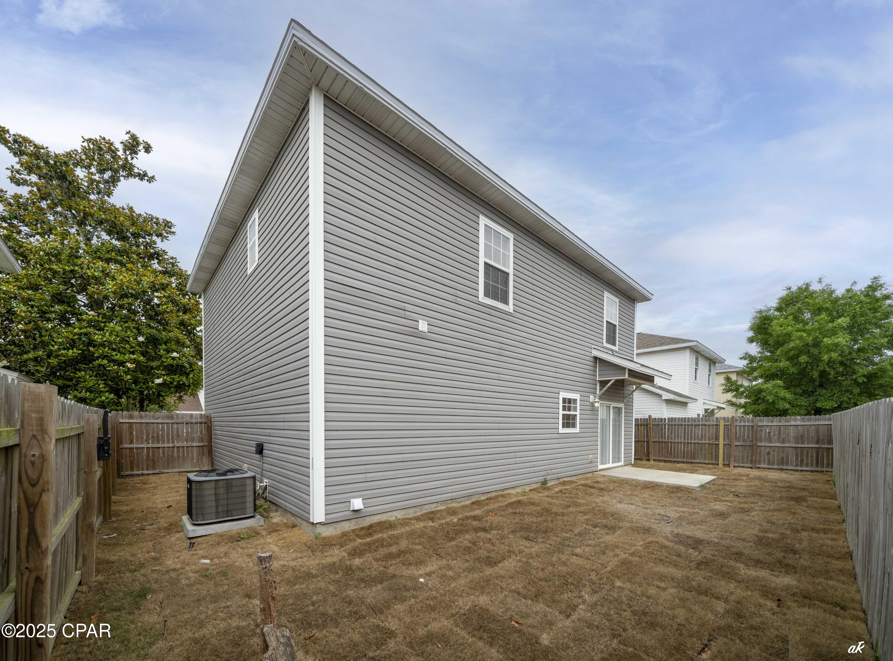 [No Recorded Subdiv] - Residential Lease