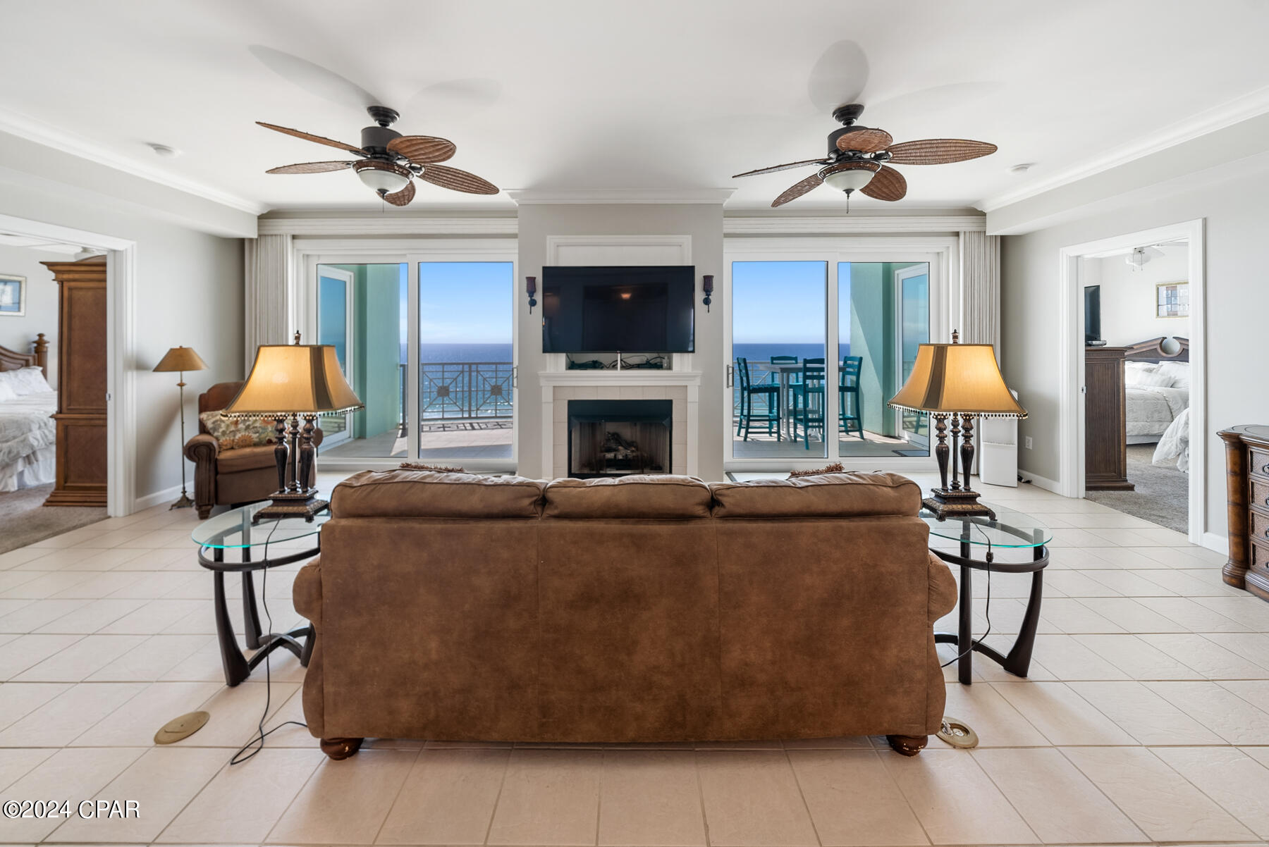 En Soleil Condo - Residential