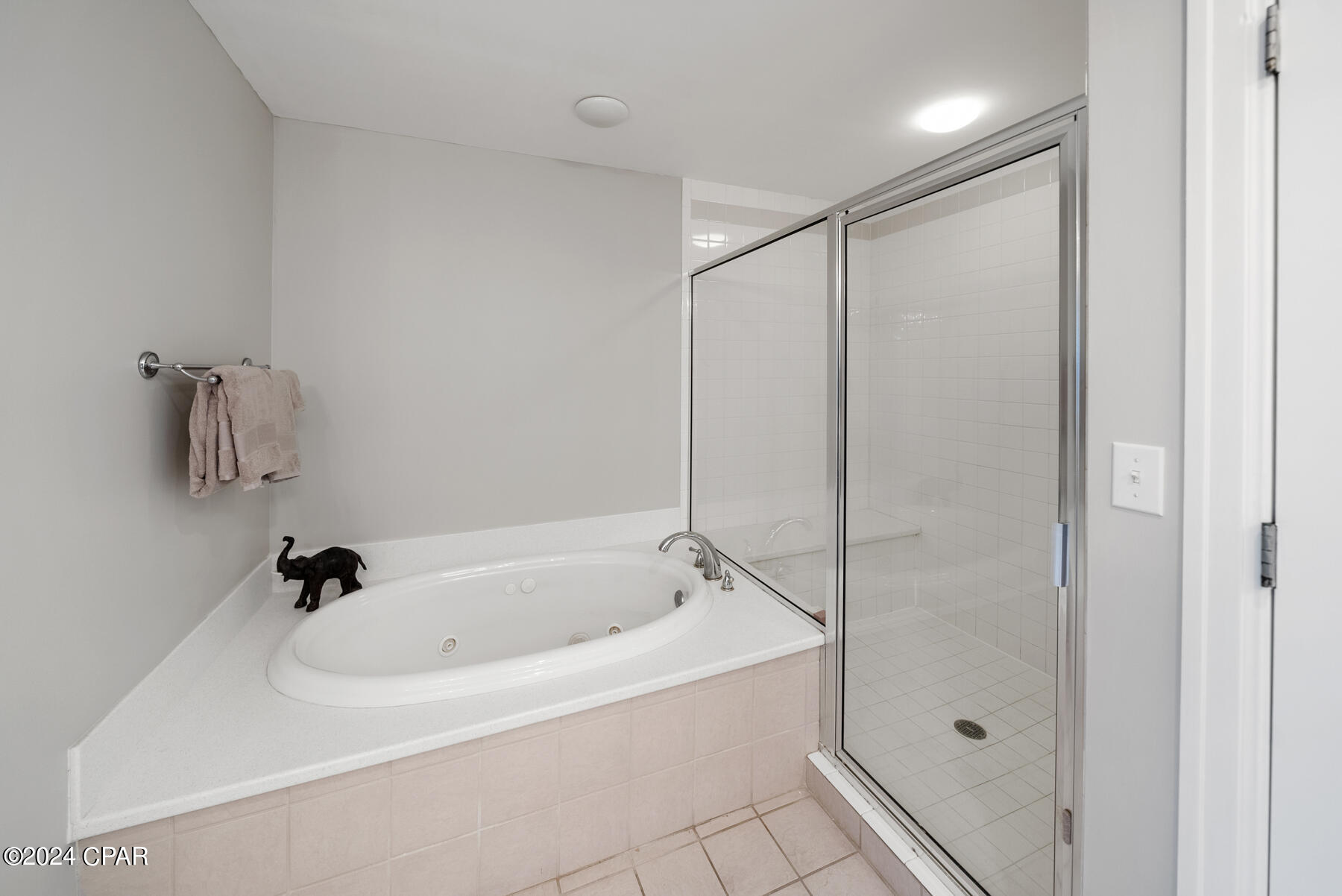 En Soleil Condo - Residential