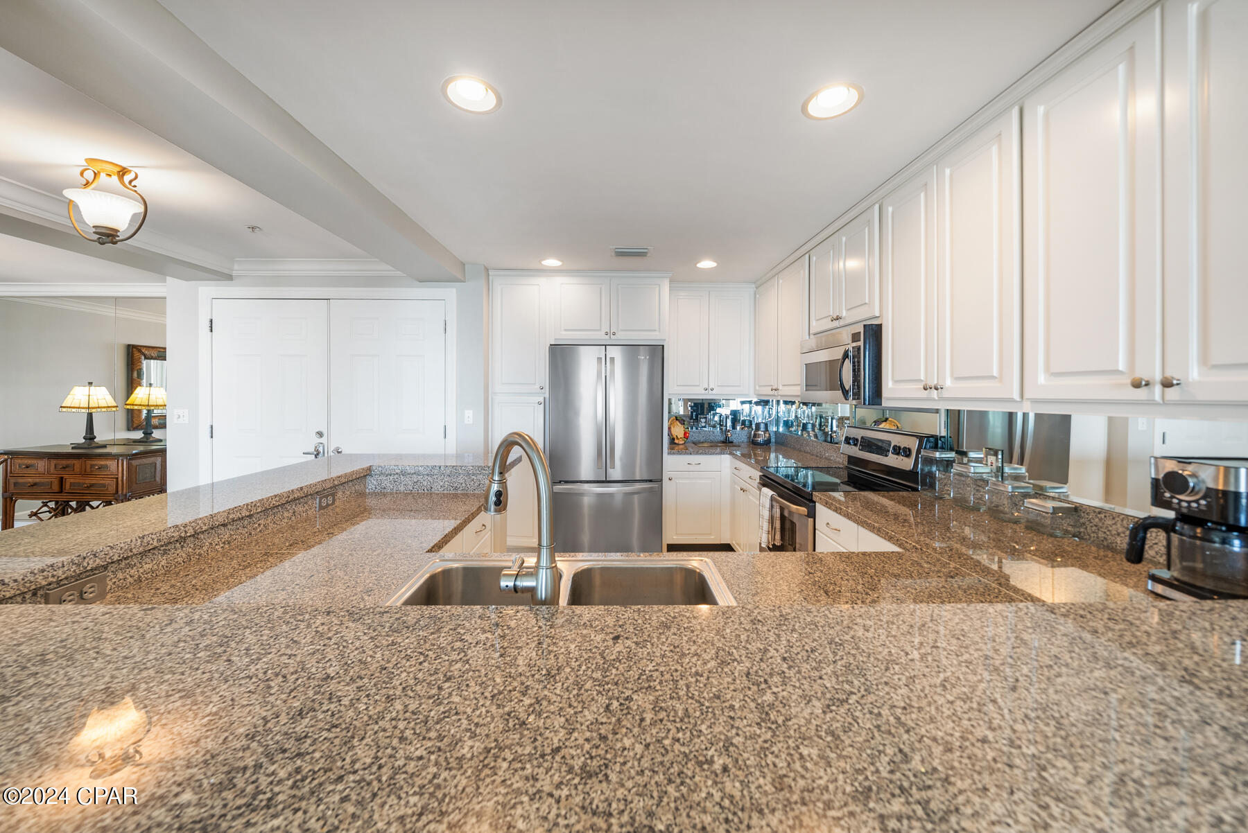 En Soleil Condo - Residential