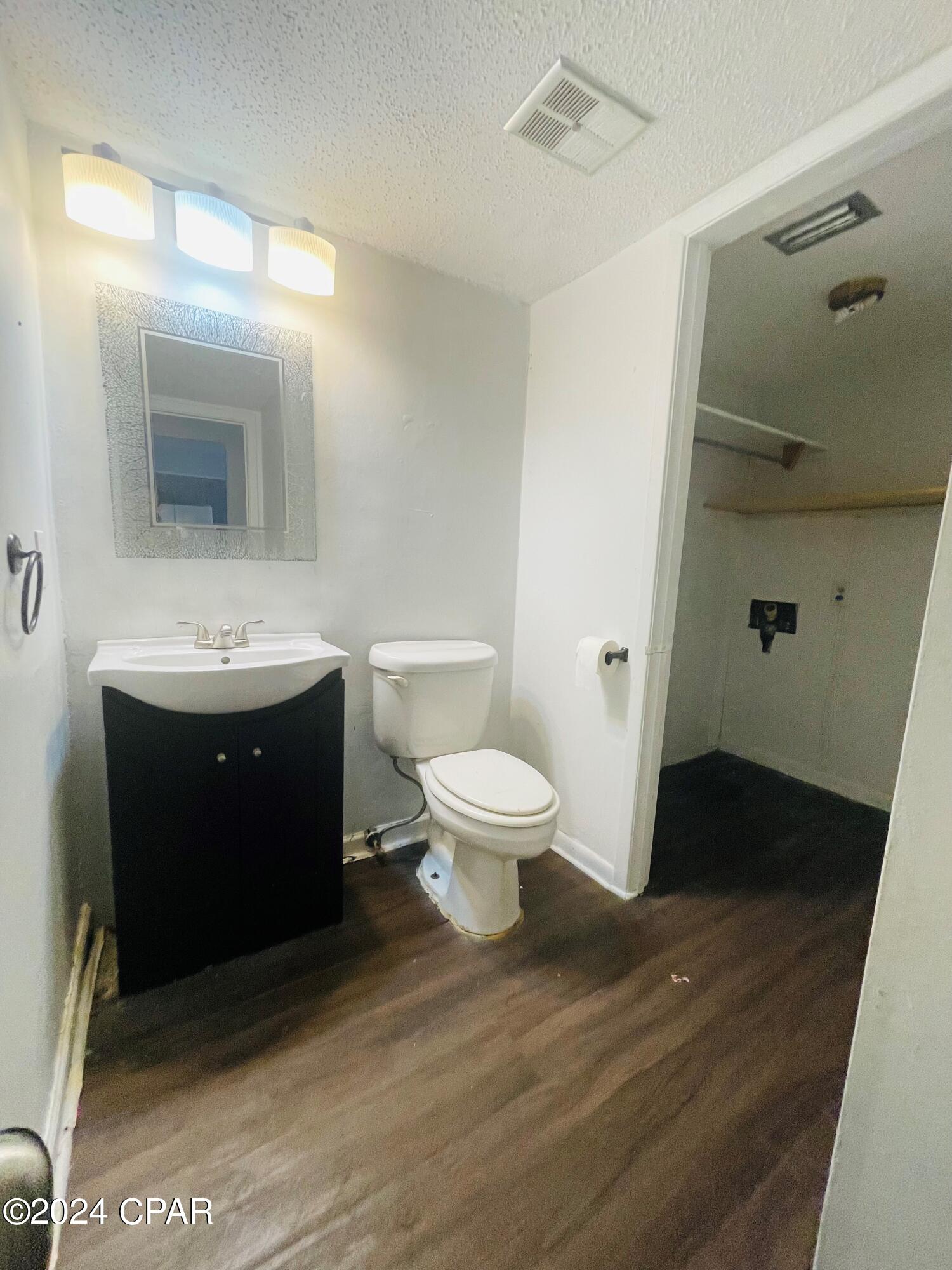 Delwood Estates Ph 1 - Residential