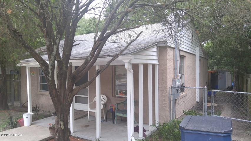 Lincoln Park - Residential