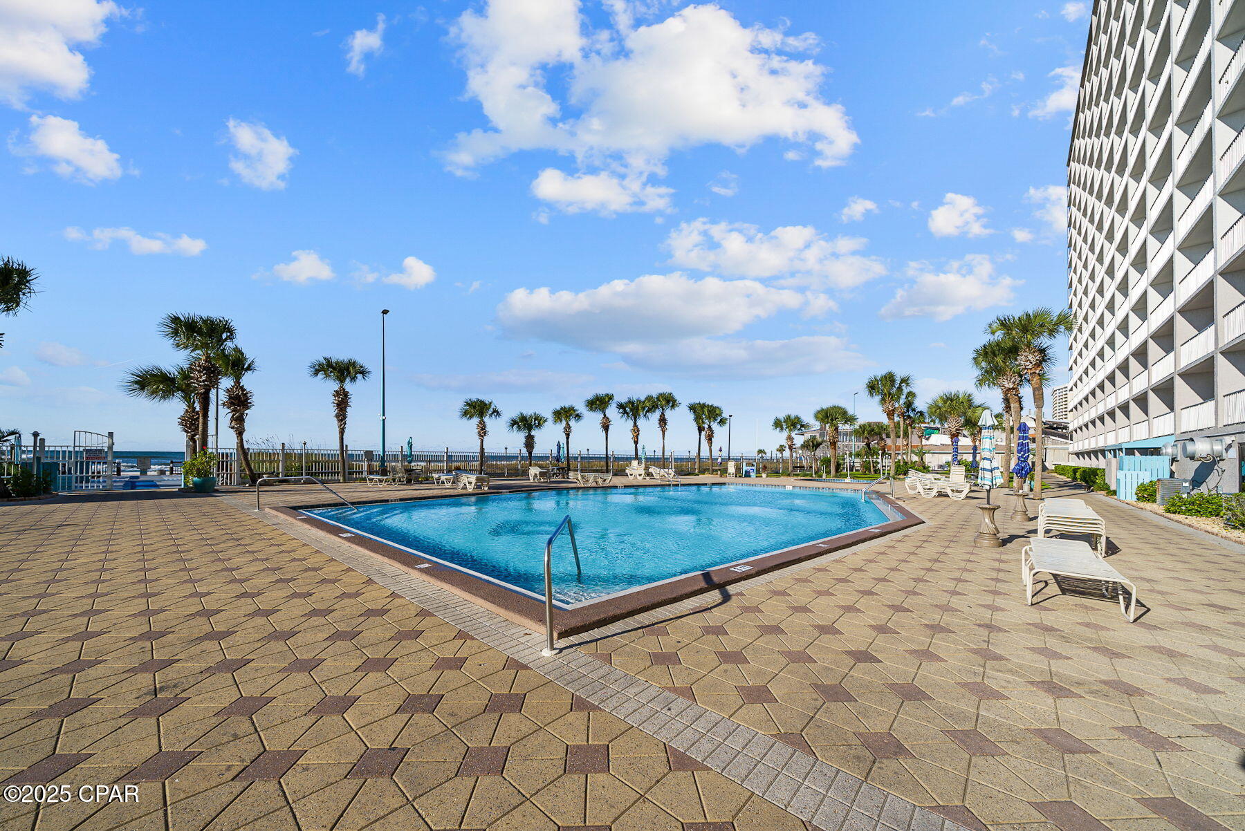 Summit - Residential