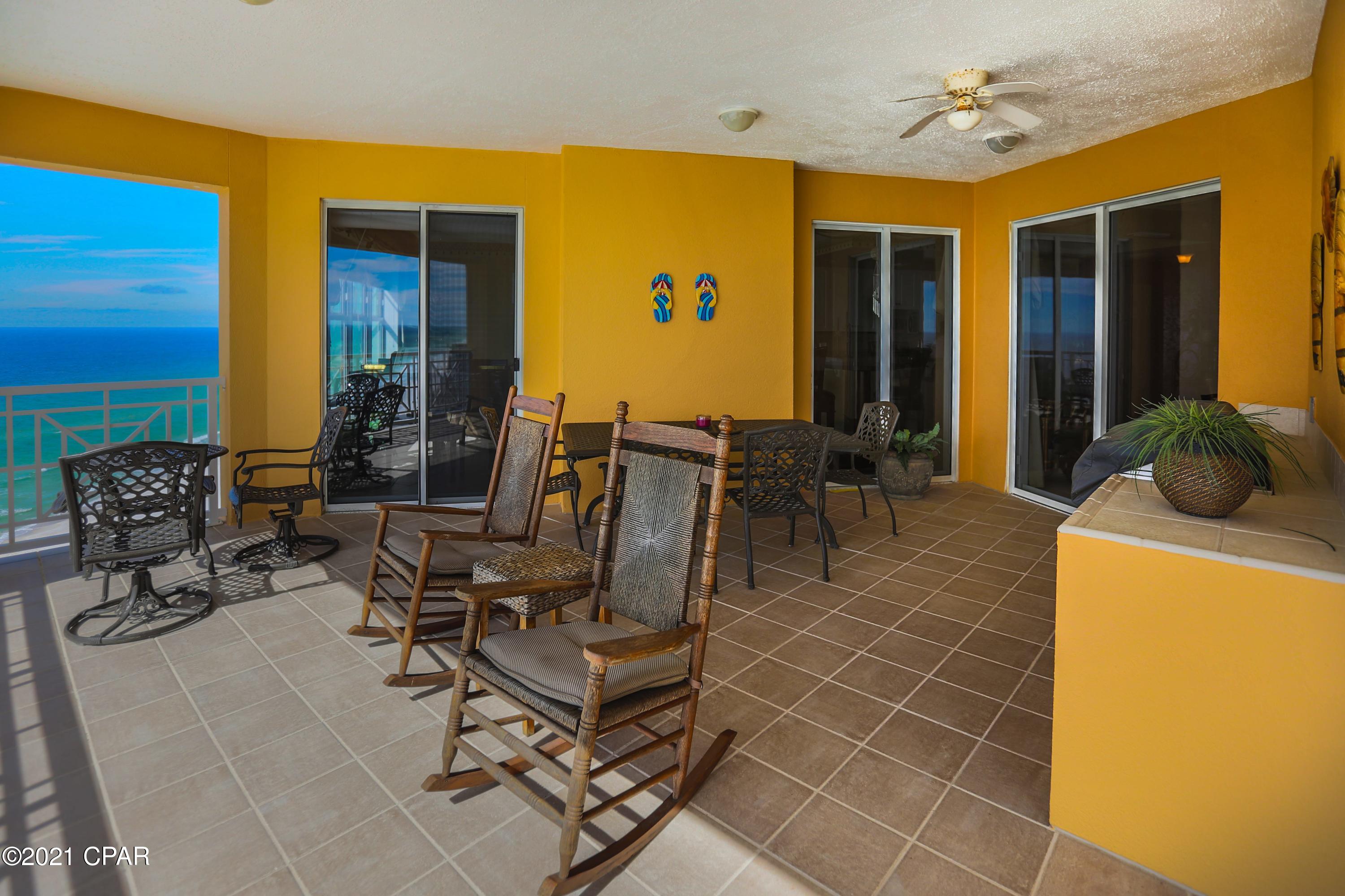 En Soleil Condo - Residential