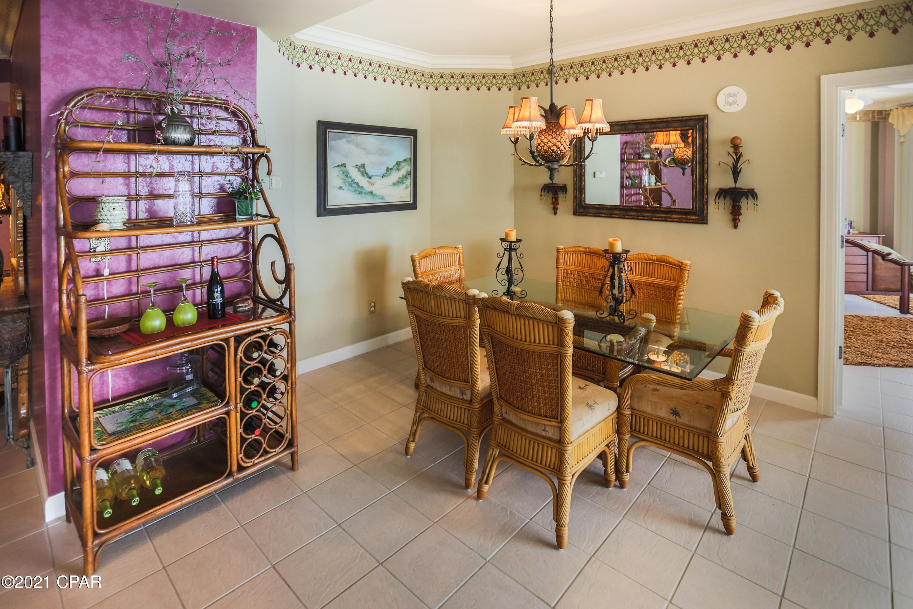 En Soleil Condo - Residential