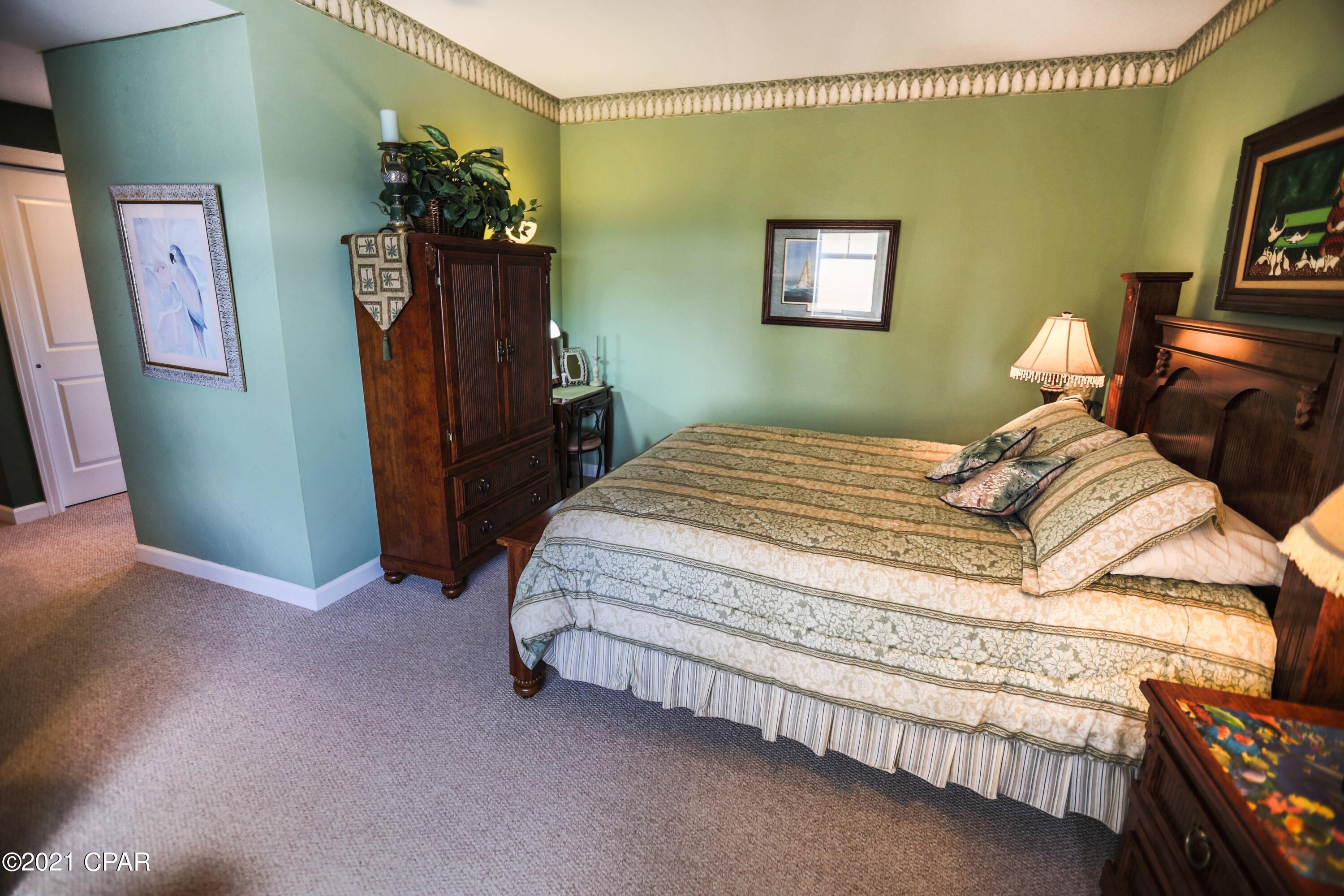 En Soleil Condo - Residential