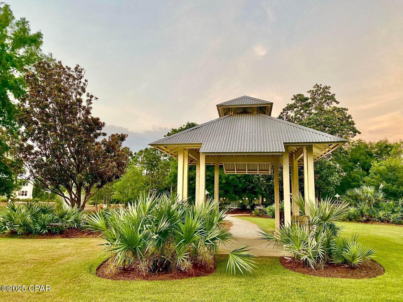 Martinique Phase III - Land