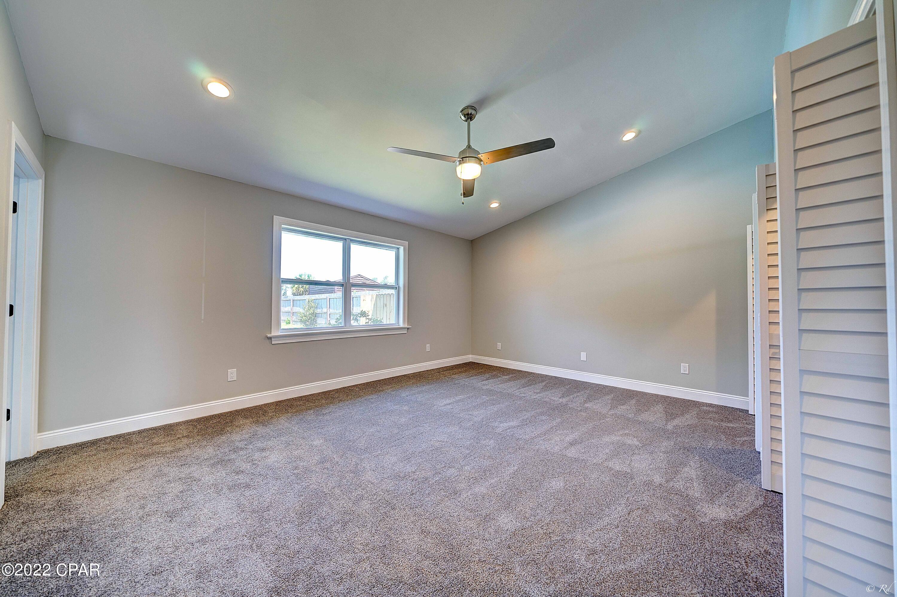 Colonial Est. - Residential