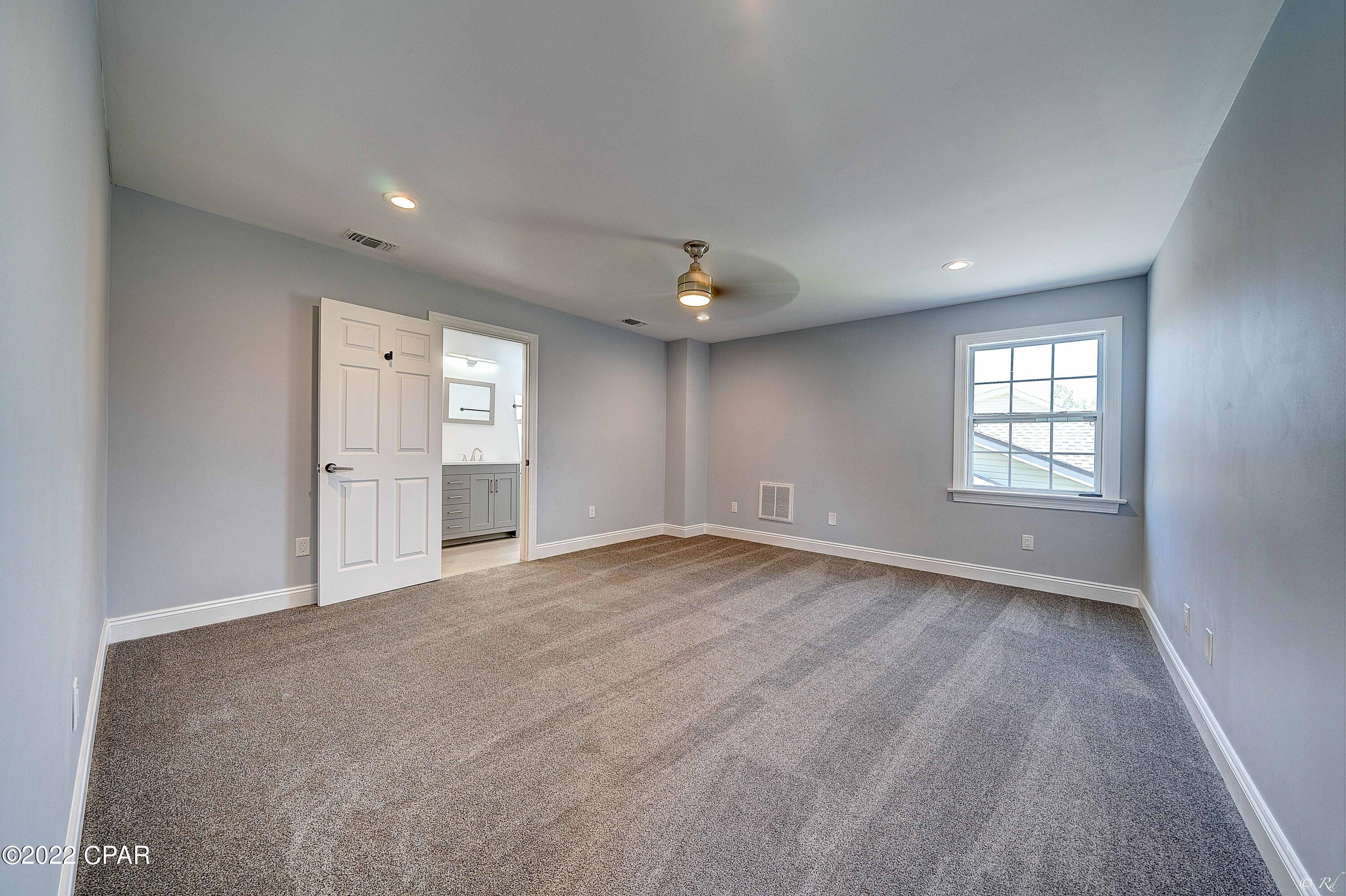 Colonial Est. - Residential