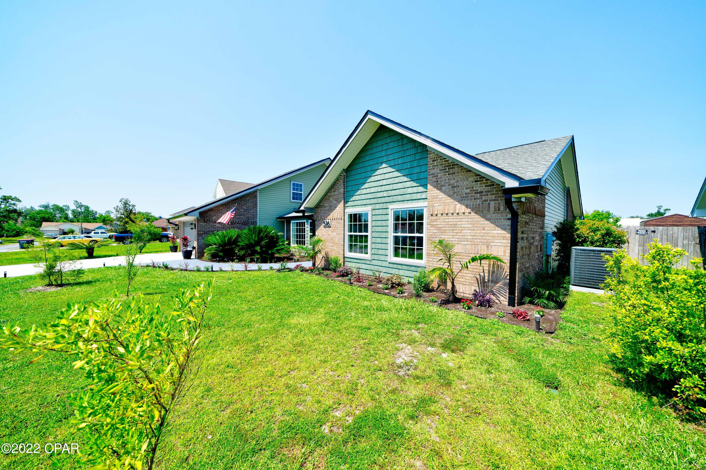 Colonial Est. - Residential