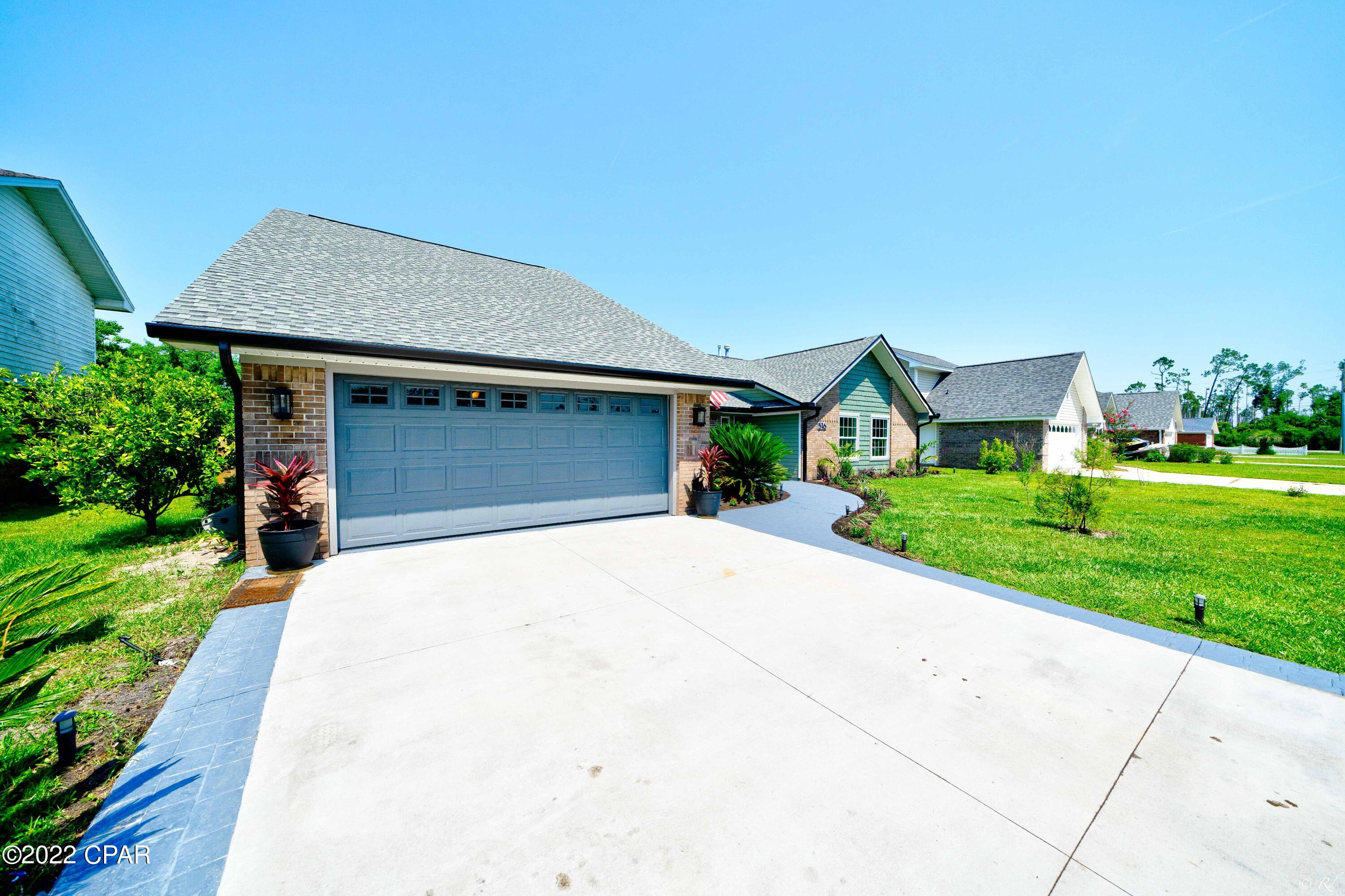 Colonial Est. - Residential