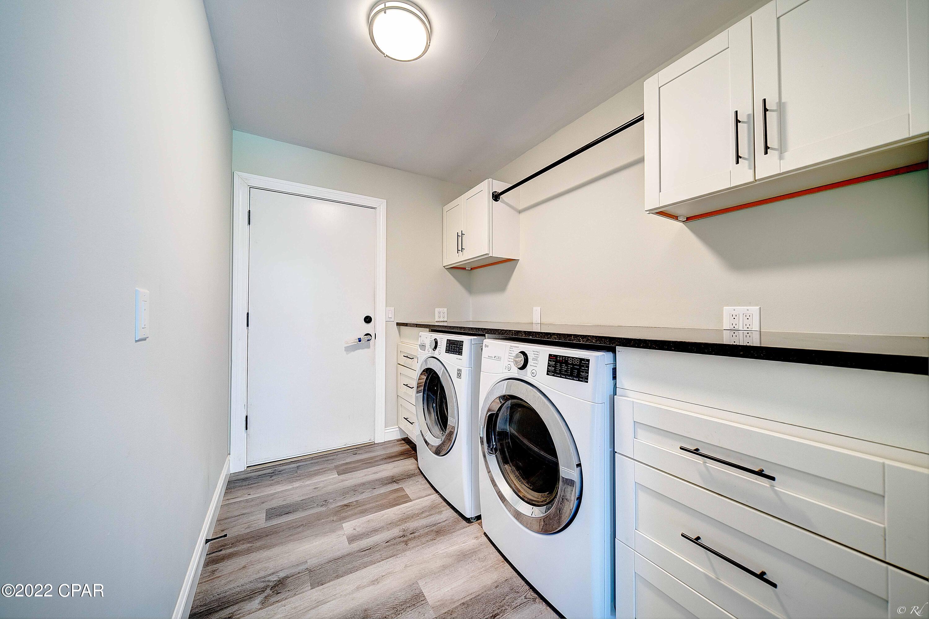 Colonial Est. - Residential