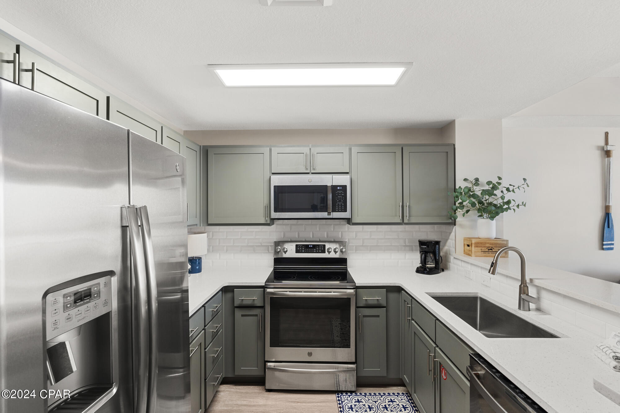 Calypso Towers III - Residential