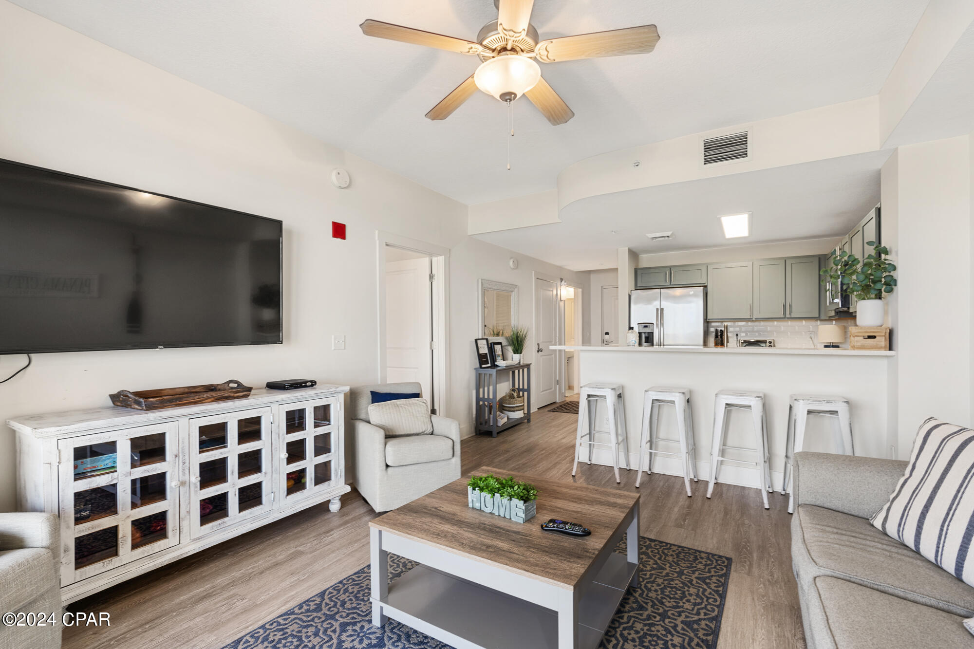 Calypso Towers III - Residential