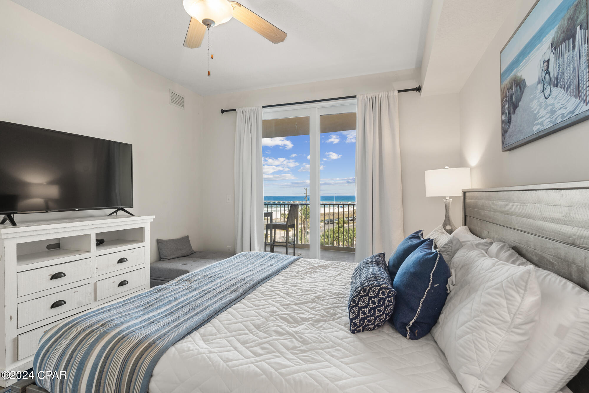 Calypso Towers III - Residential