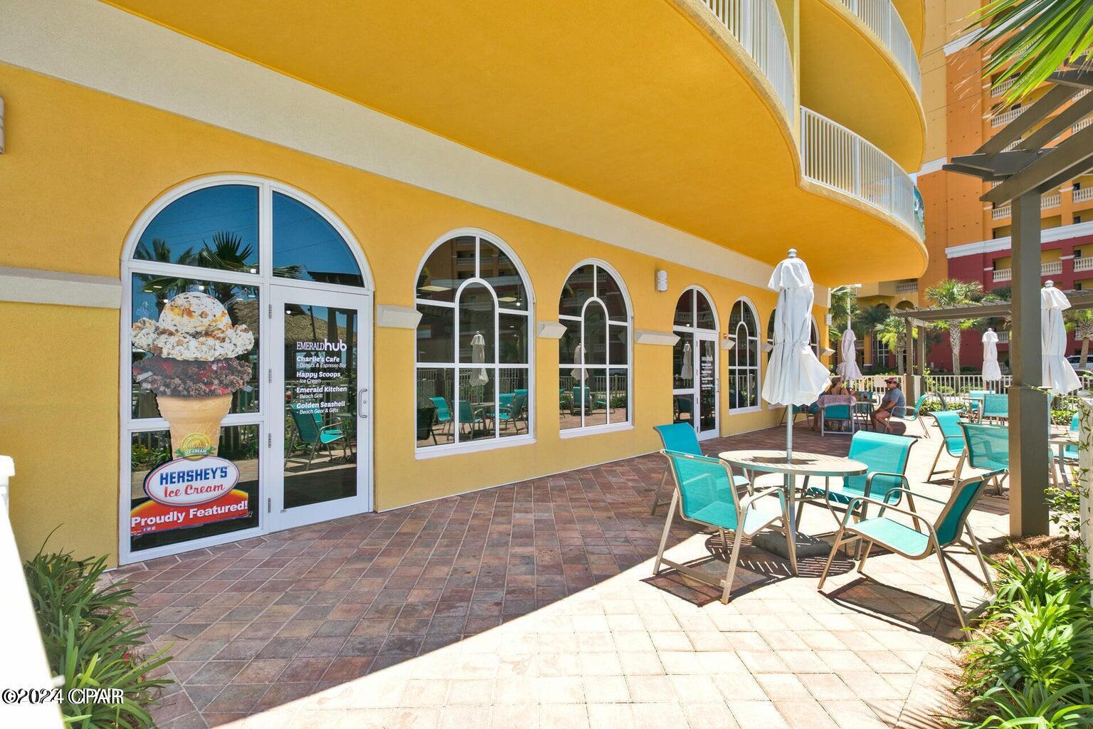 Calypso Towers III - Residential