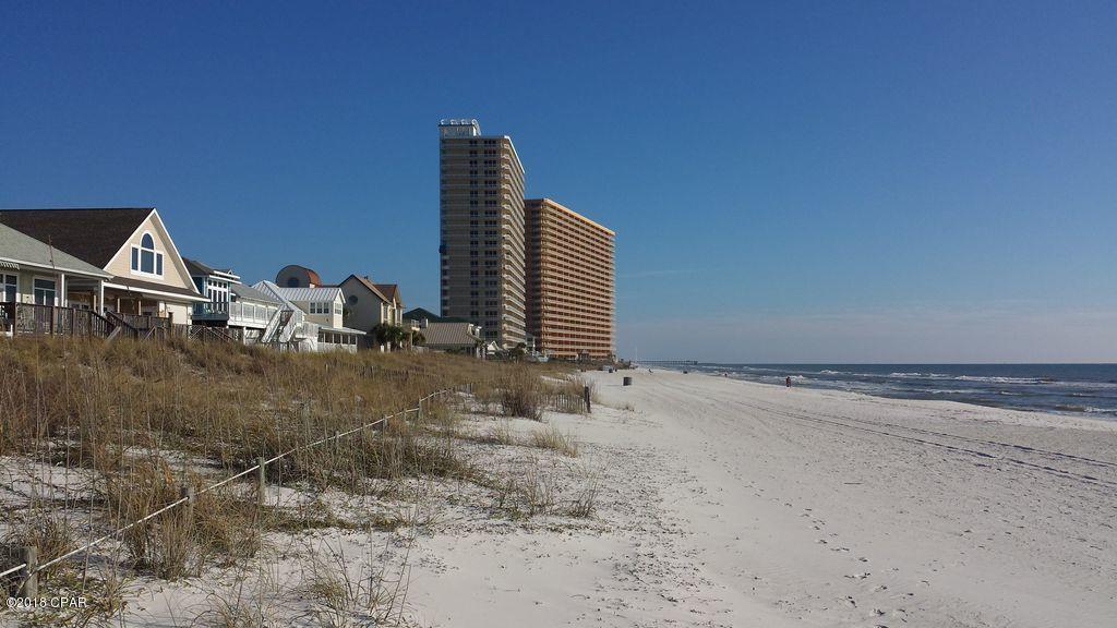 Gulf Lagoon Beach - Land