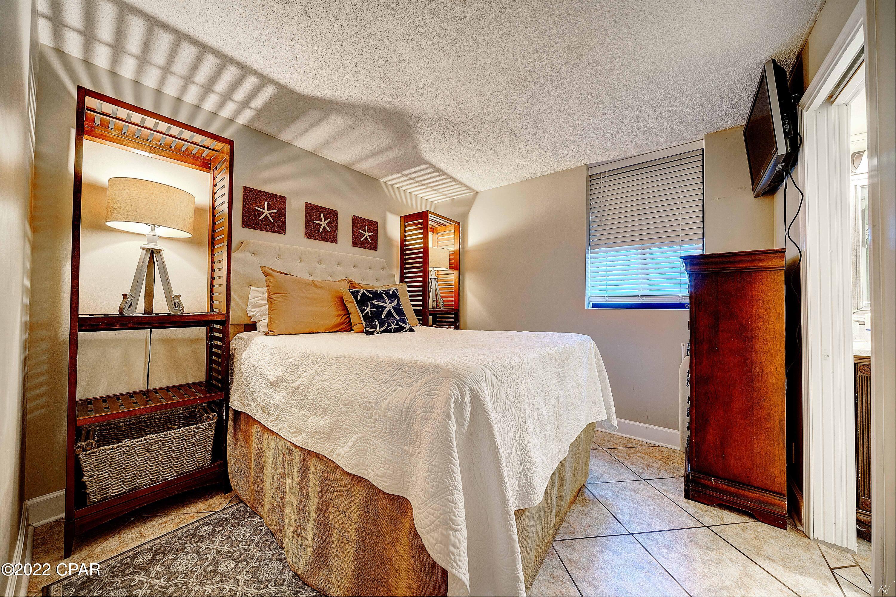 Sunbird Condo - Residential