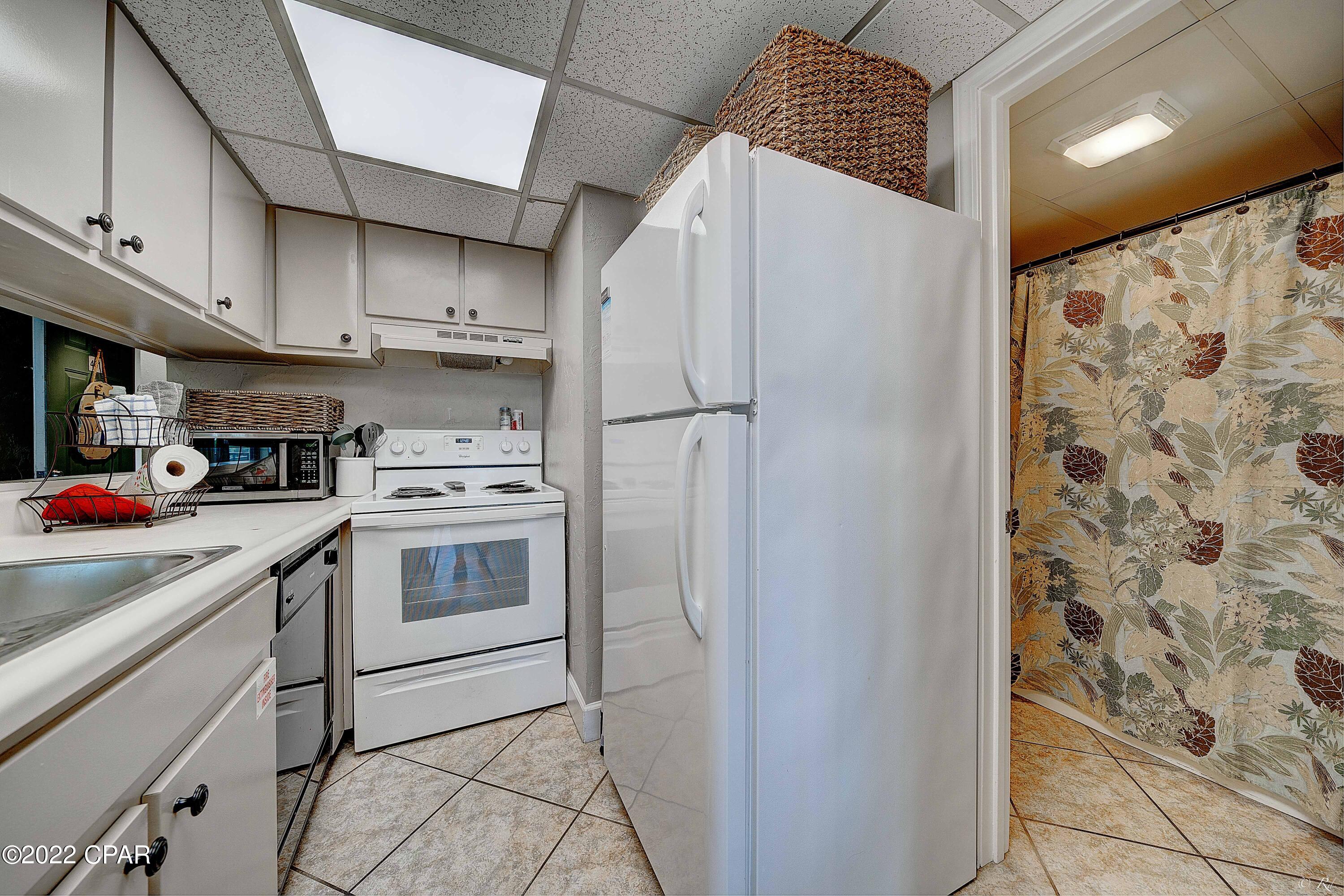 Sunbird Condo - Residential