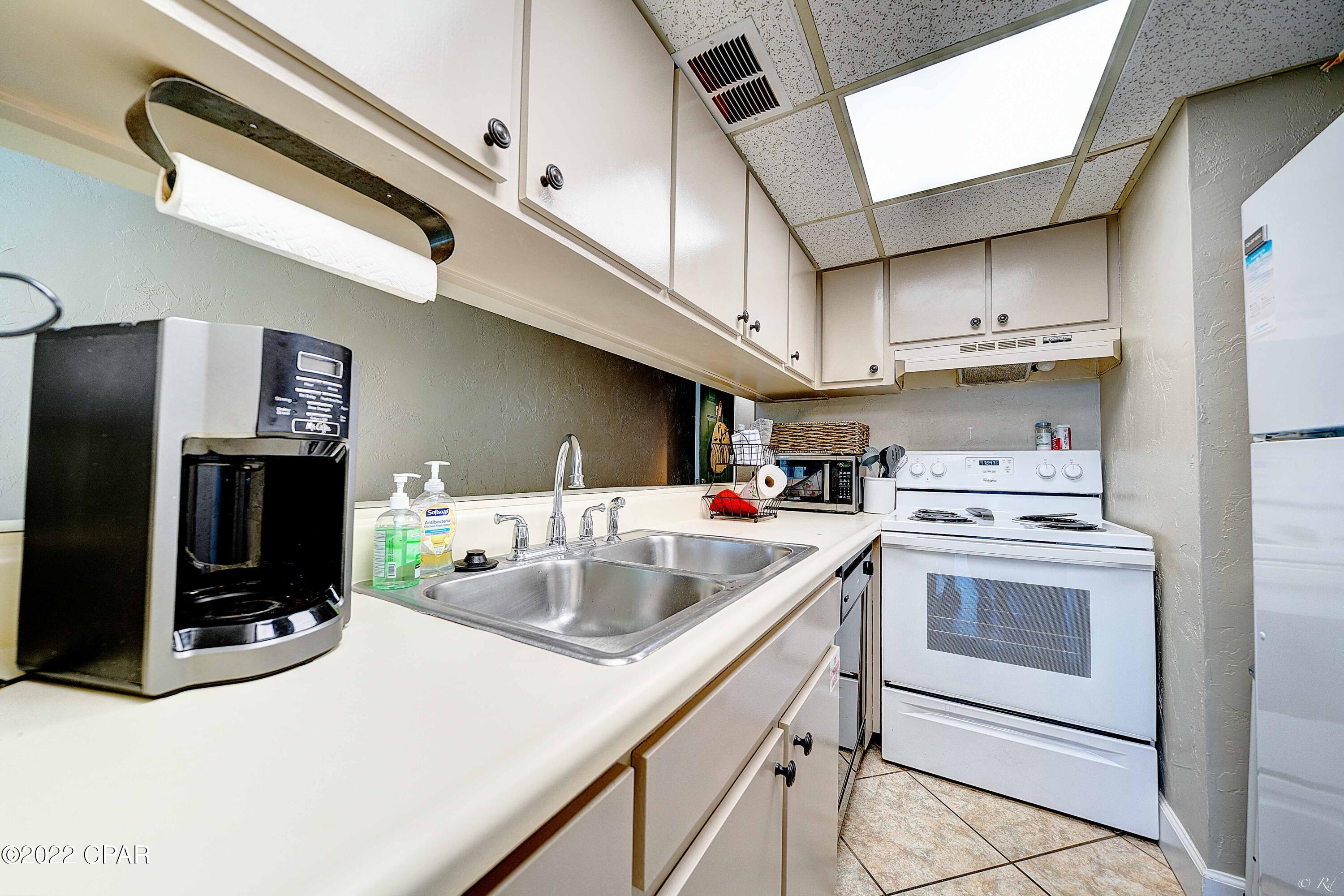 Sunbird Condo - Residential