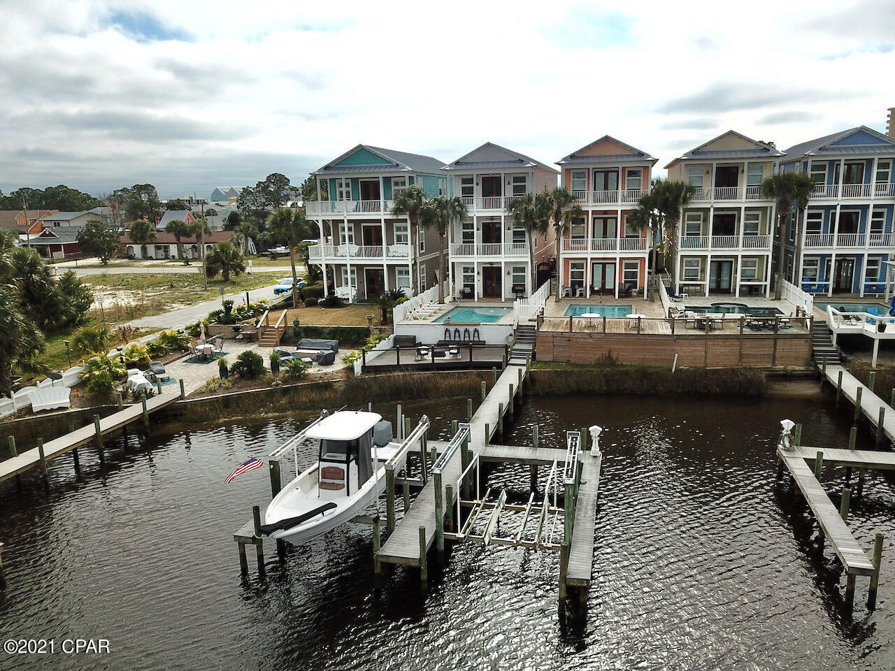 Lydia Landings - Residential