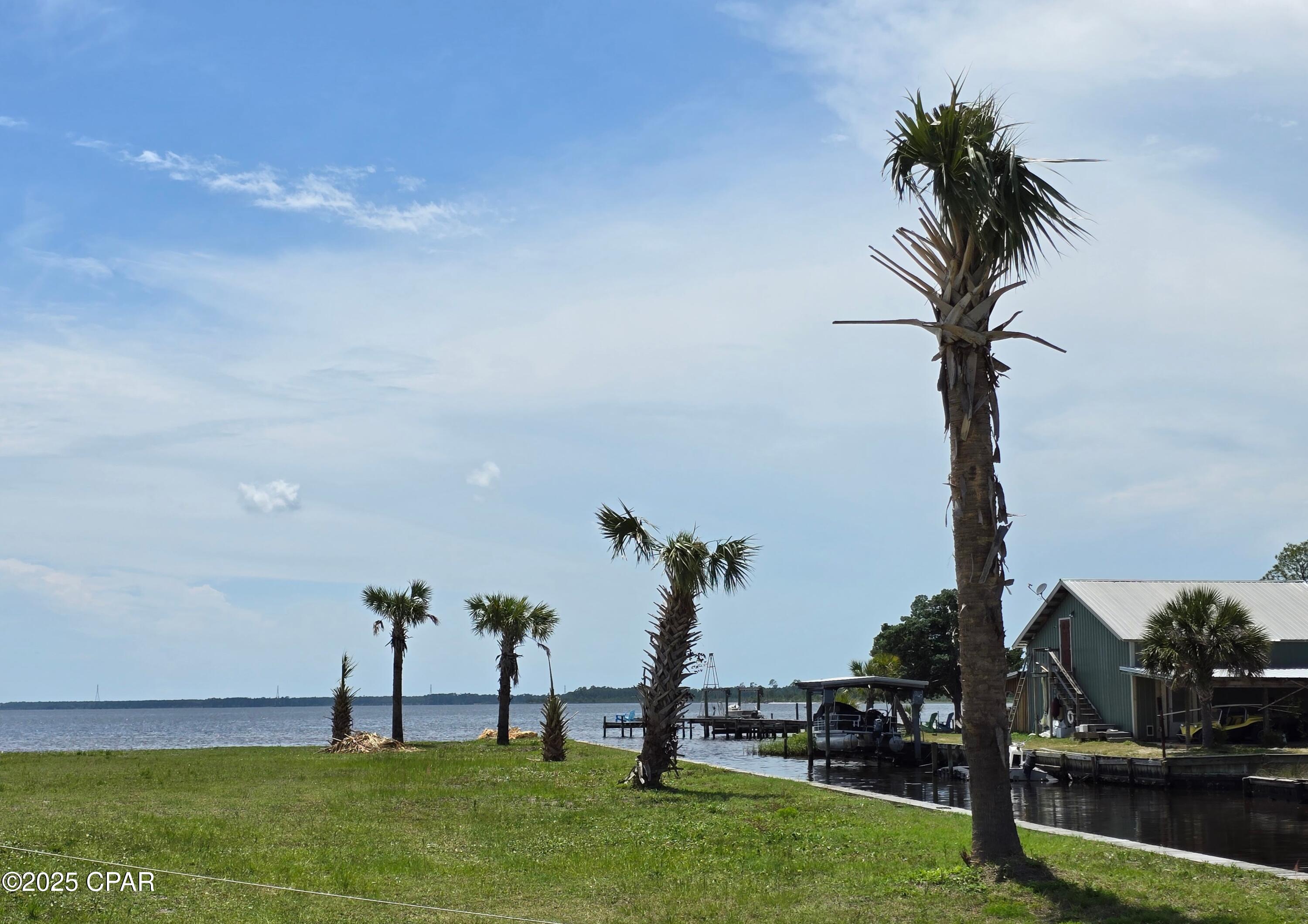 [No Recorded Subdiv] - Land