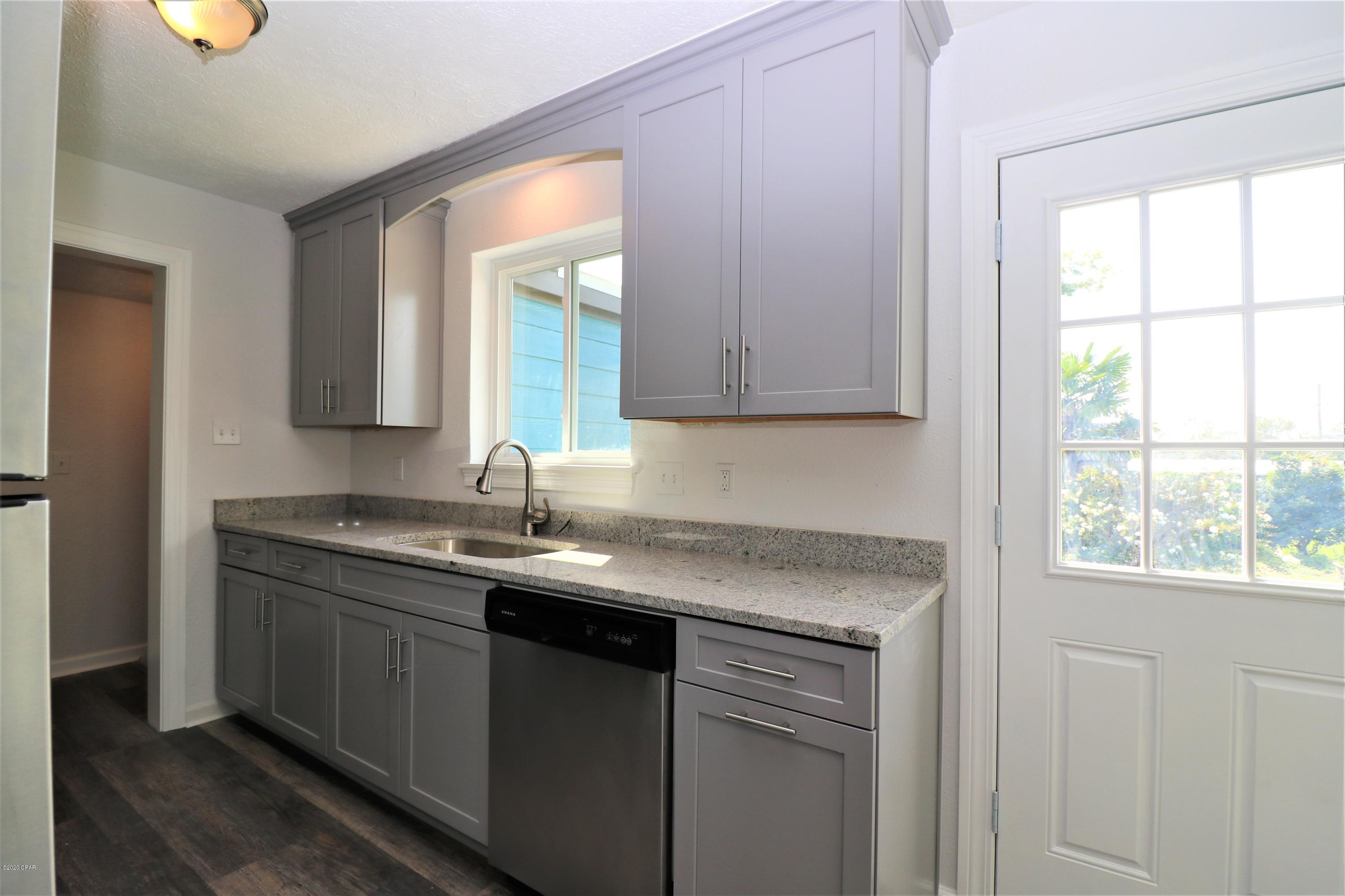 Forest Park 1st Add - Residential