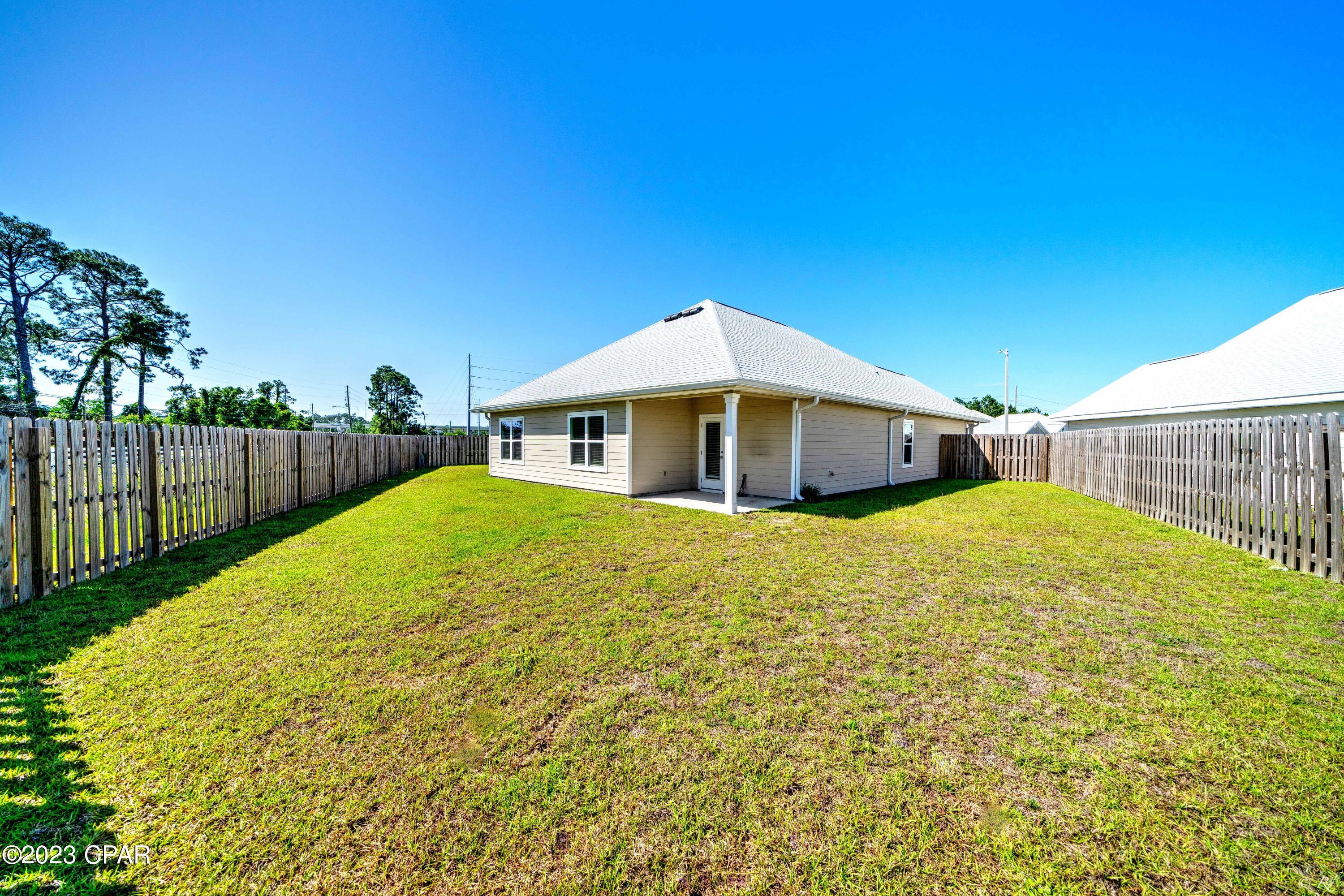 Emerald Cove Villas - Residential