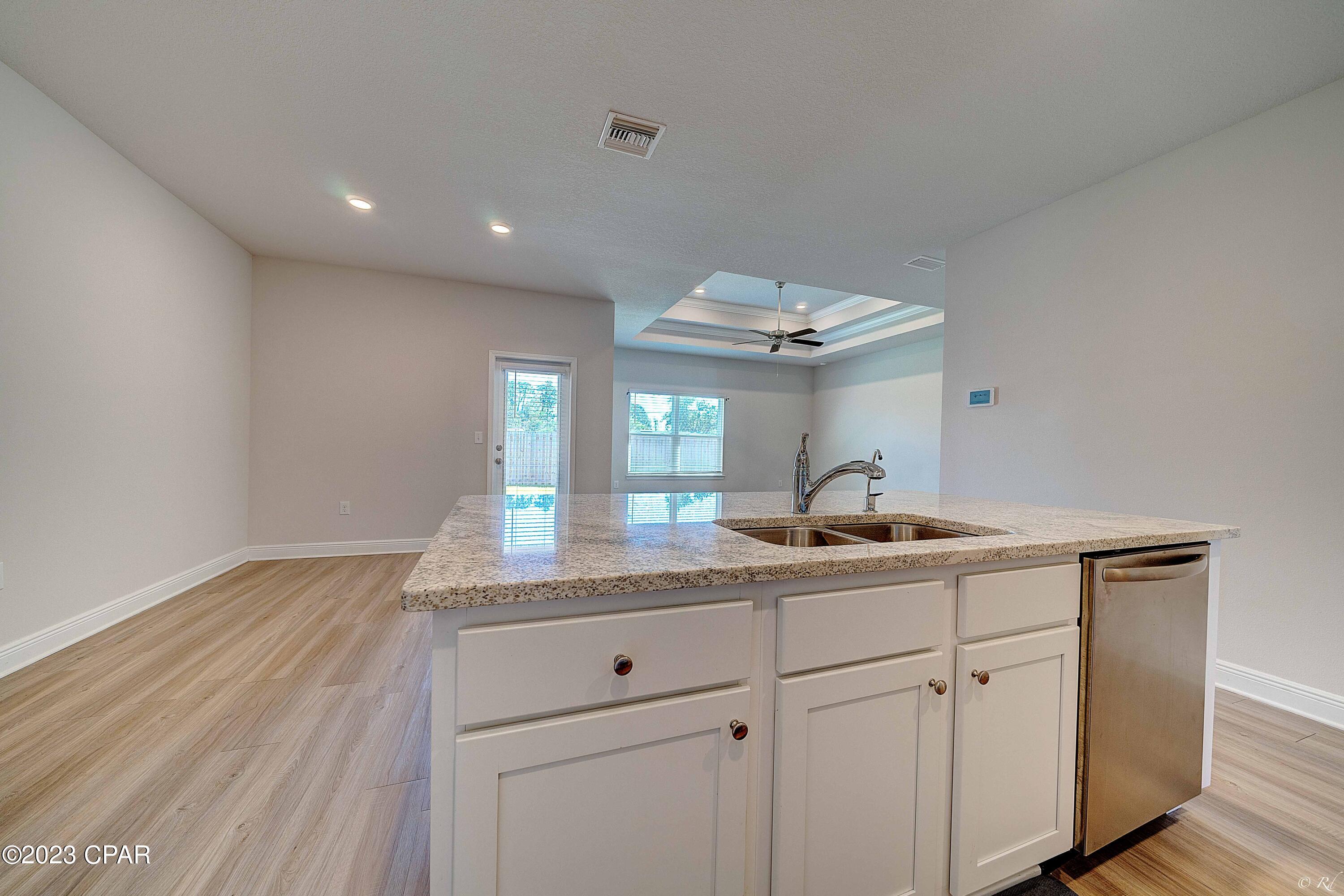 Emerald Cove Villas - Residential