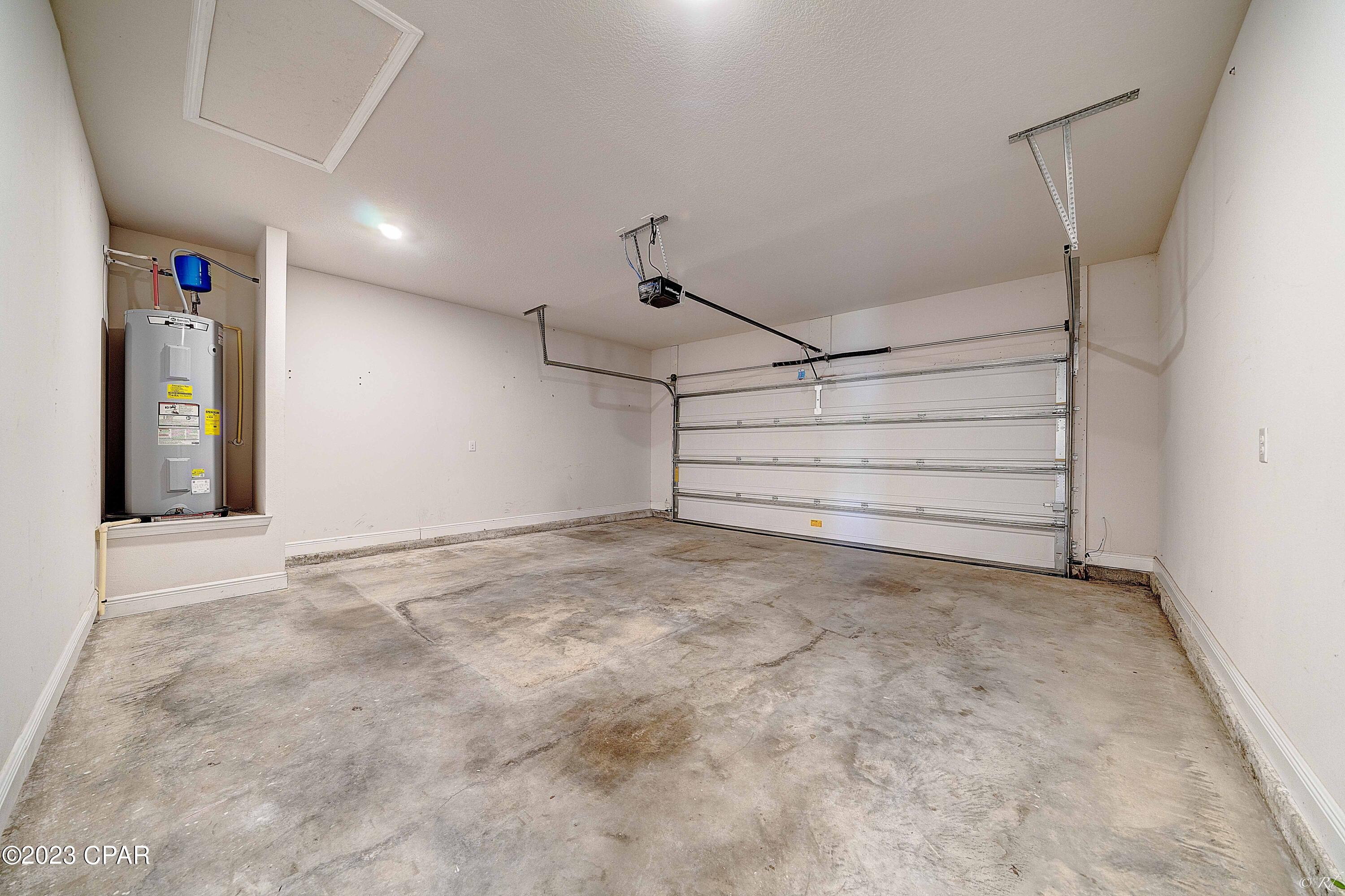 Emerald Cove Villas - Residential