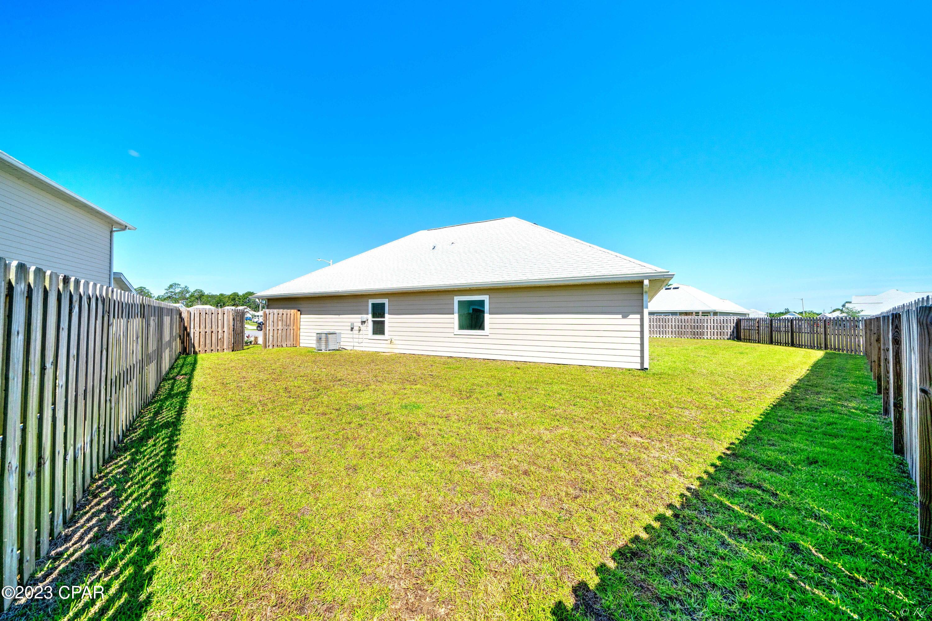 Emerald Cove Villas - Residential