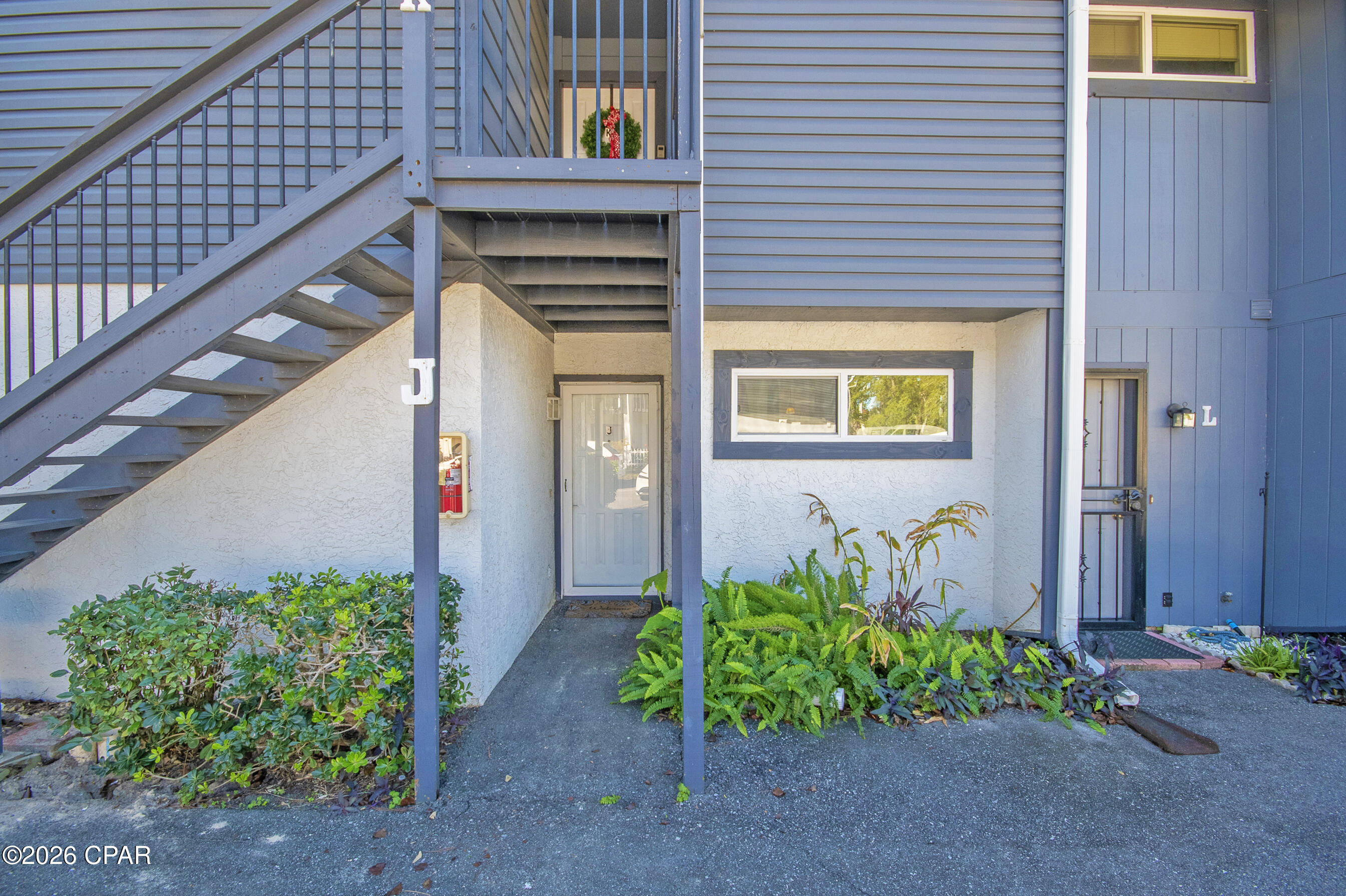 Shade Tree Condo Ph II - Residential