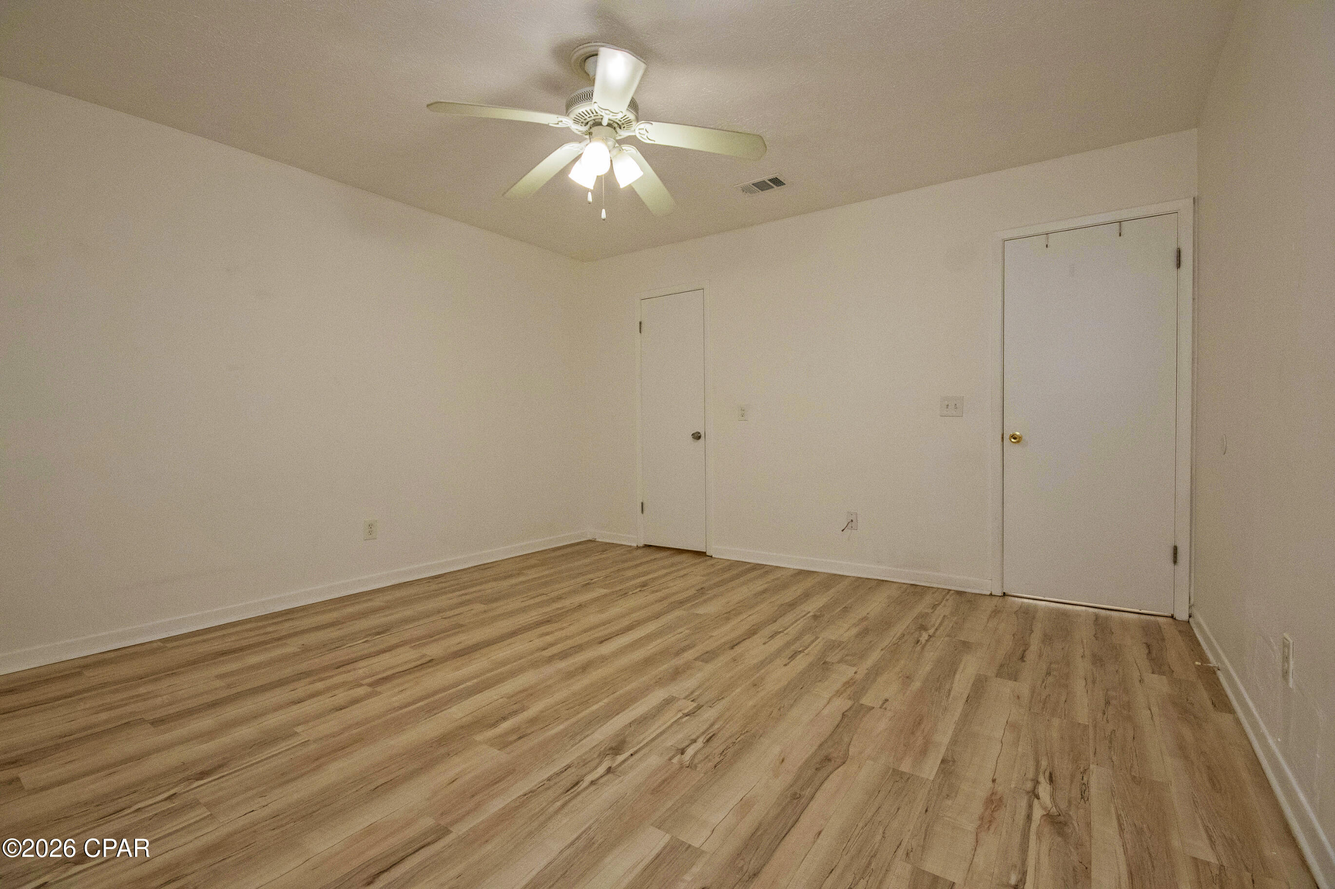 Shade Tree Condo Ph II - Residential