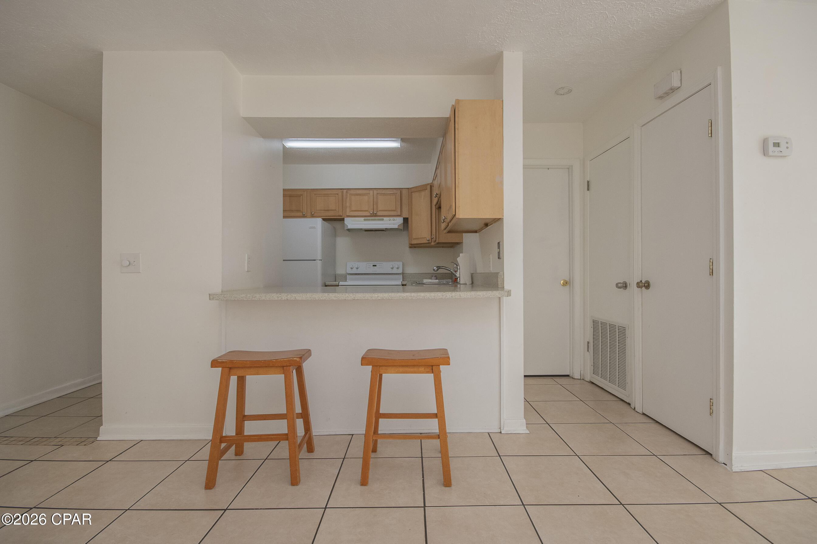 Shade Tree Condo Ph II - Residential