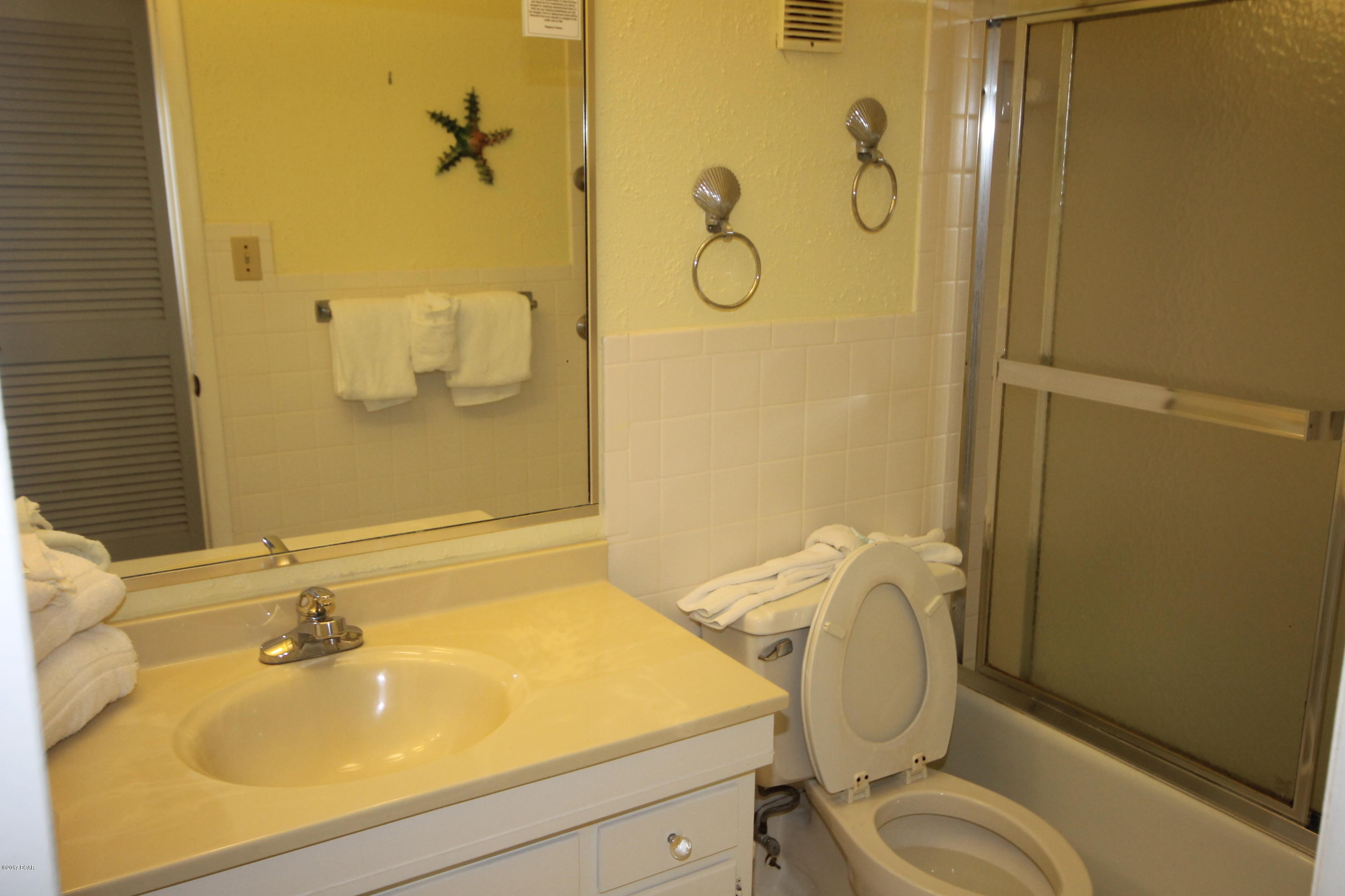 Regency Towers - Residential