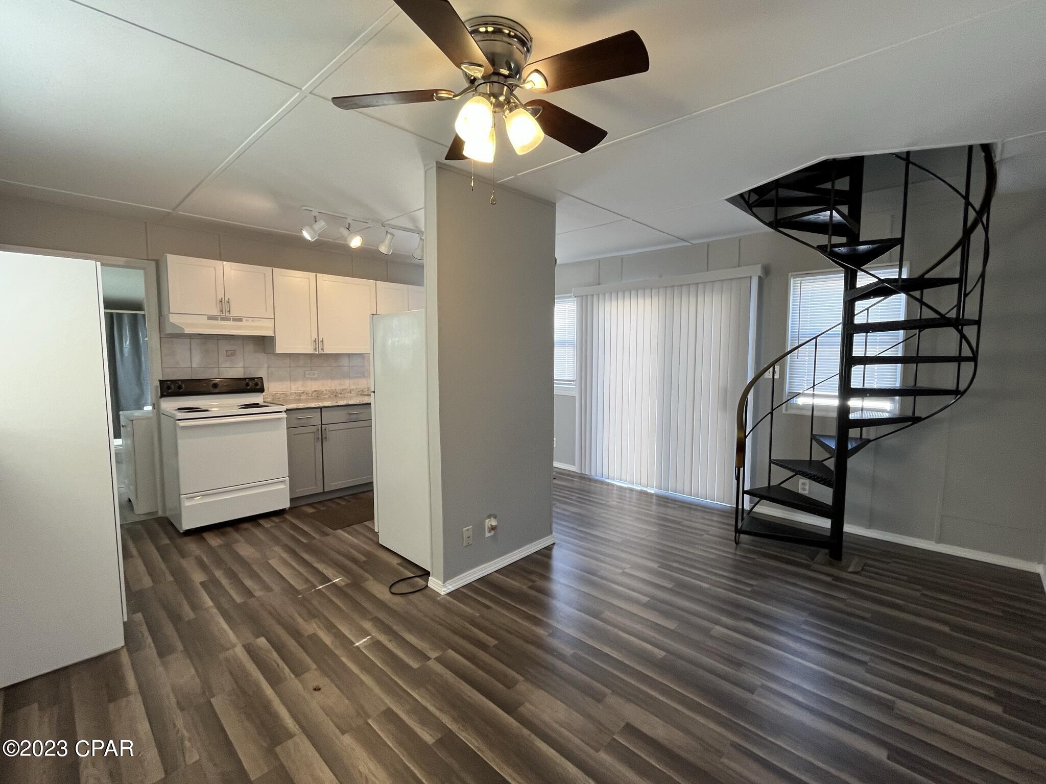 [No Recorded Subdiv] - Residential Lease