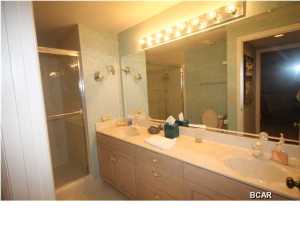 Summerwinds Condo - Residential