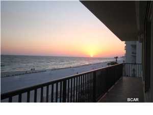 Summerwinds Condo - Residential