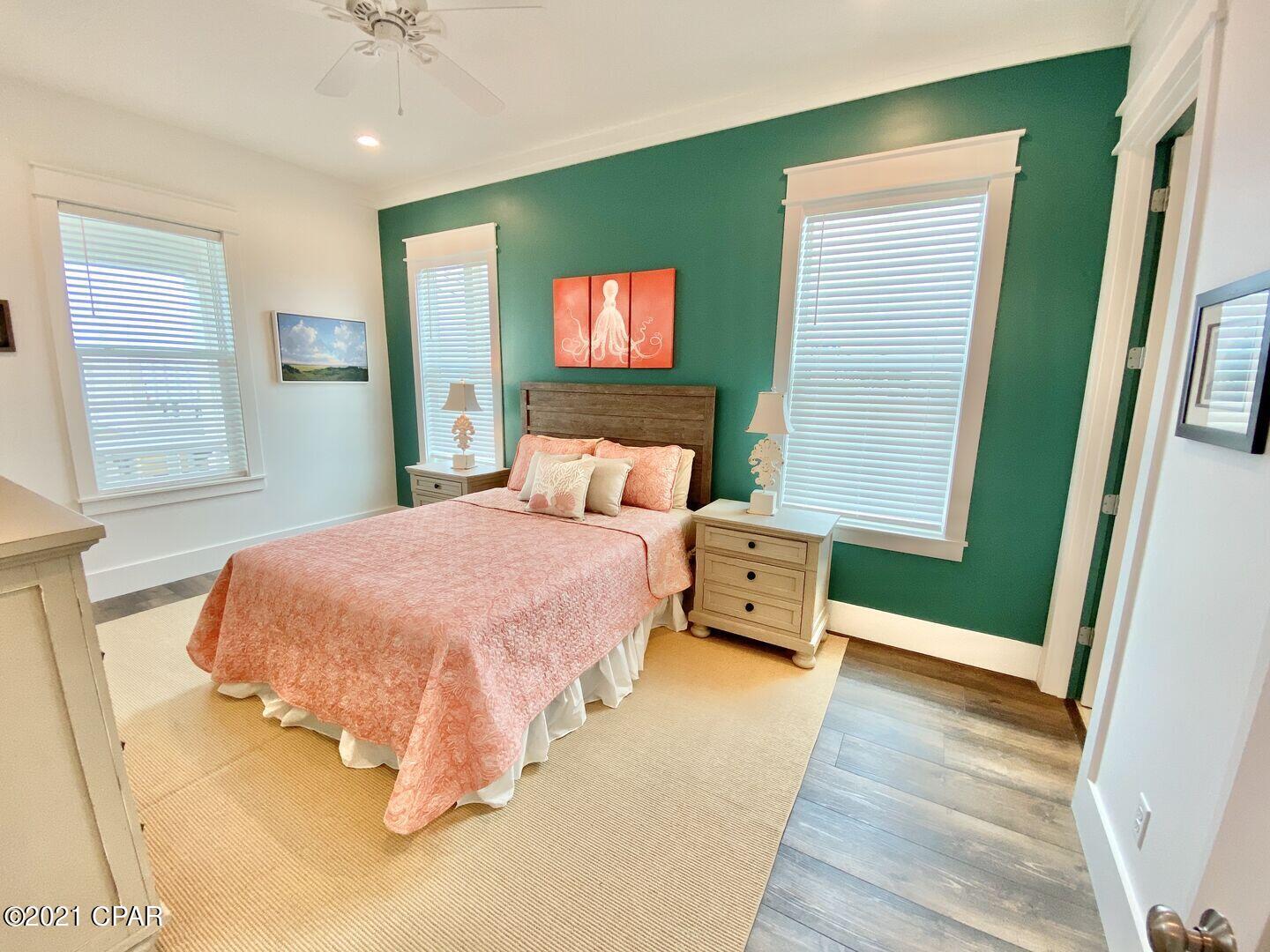 Seahorse Villas - Residential