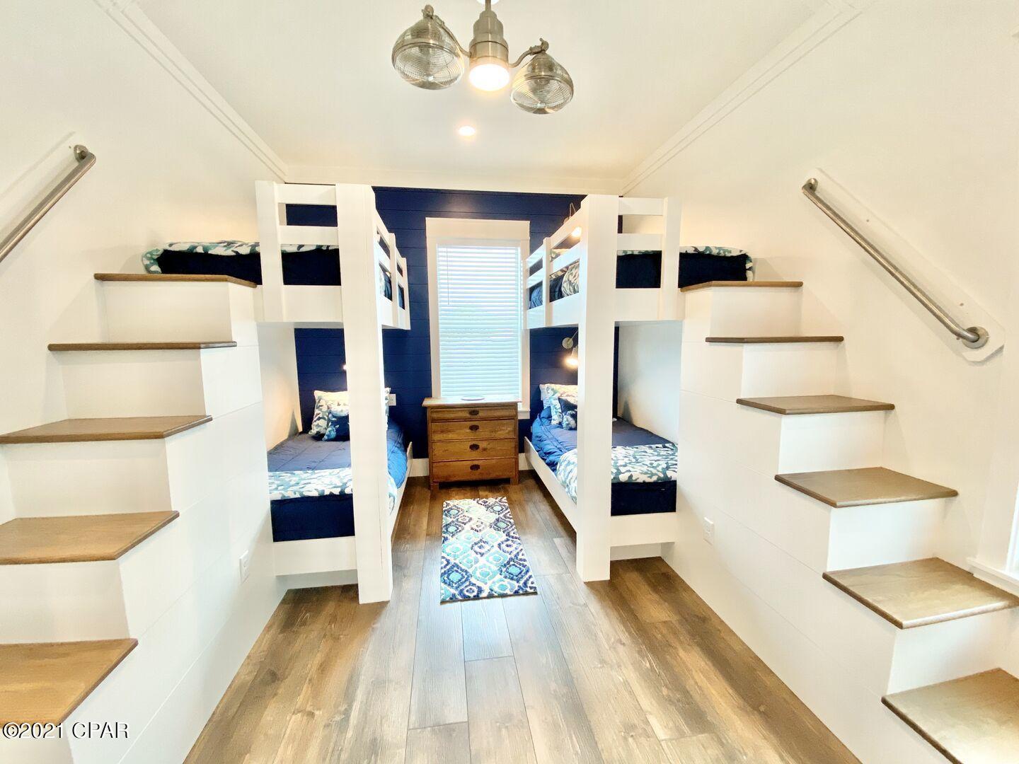 Seahorse Villas - Residential