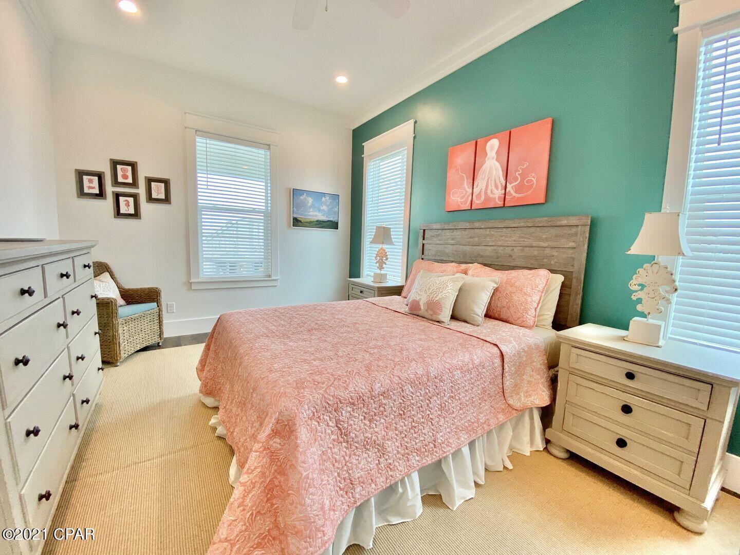 Seahorse Villas - Residential