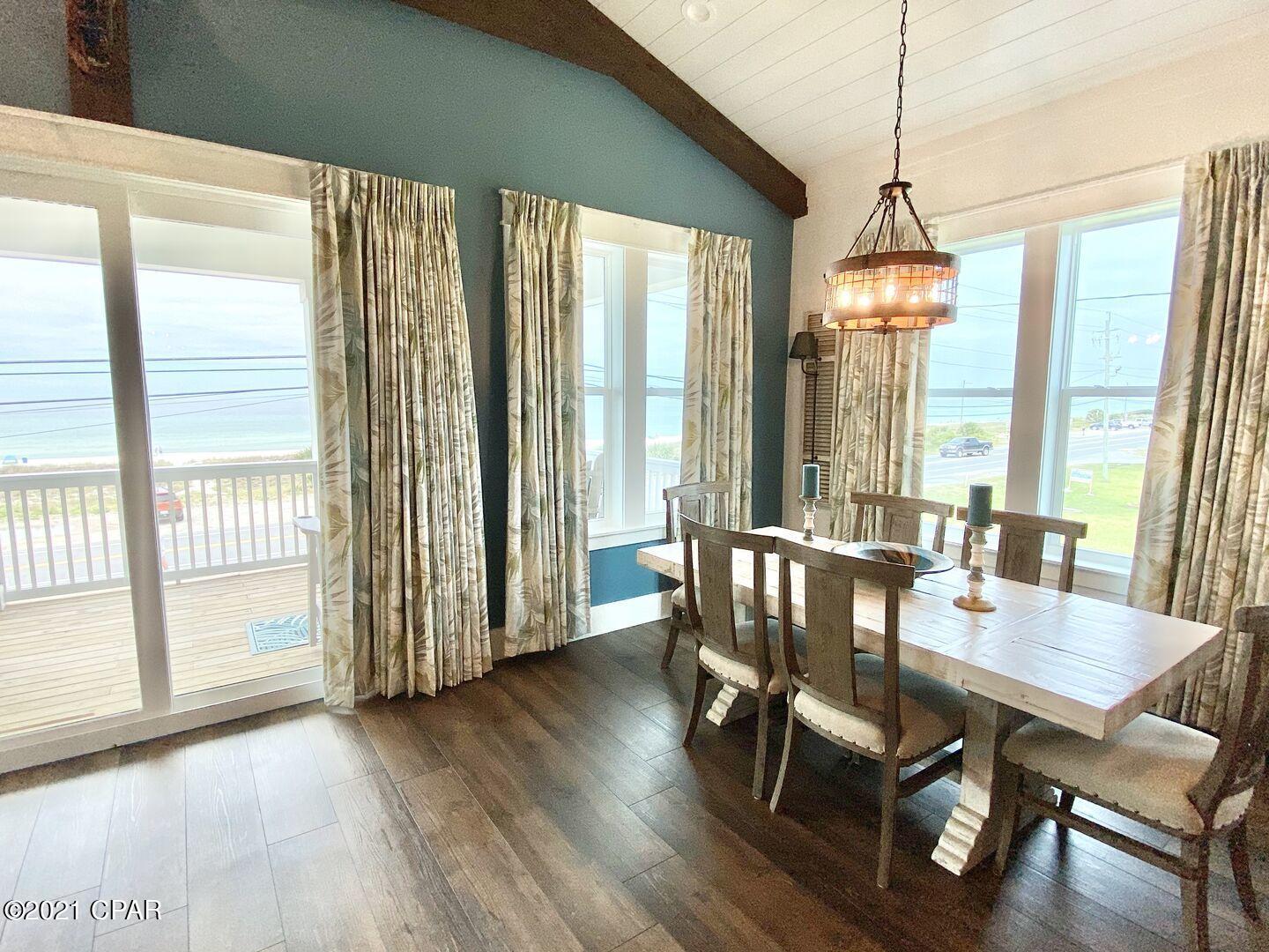 Seahorse Villas - Residential