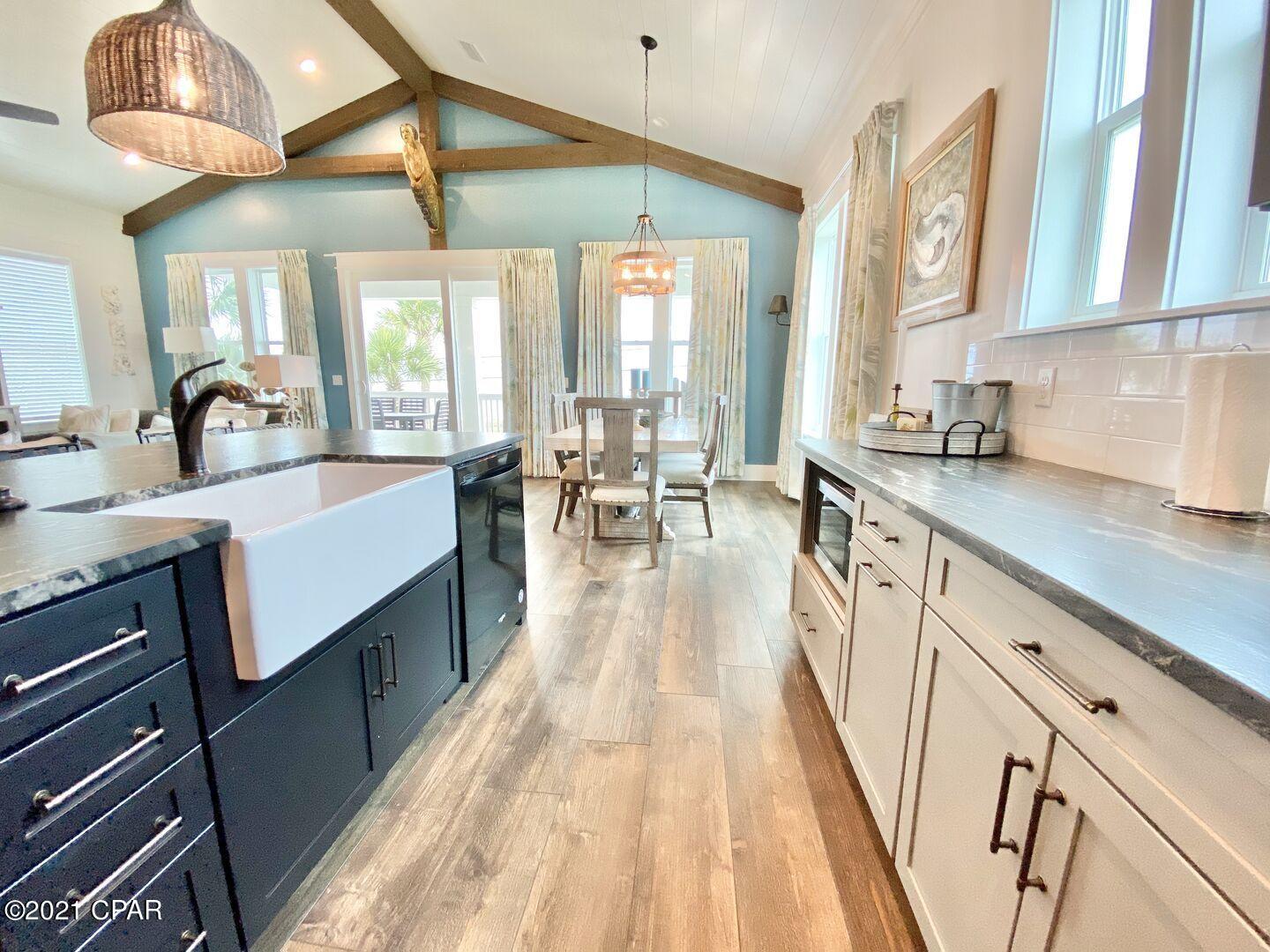 Seahorse Villas - Residential