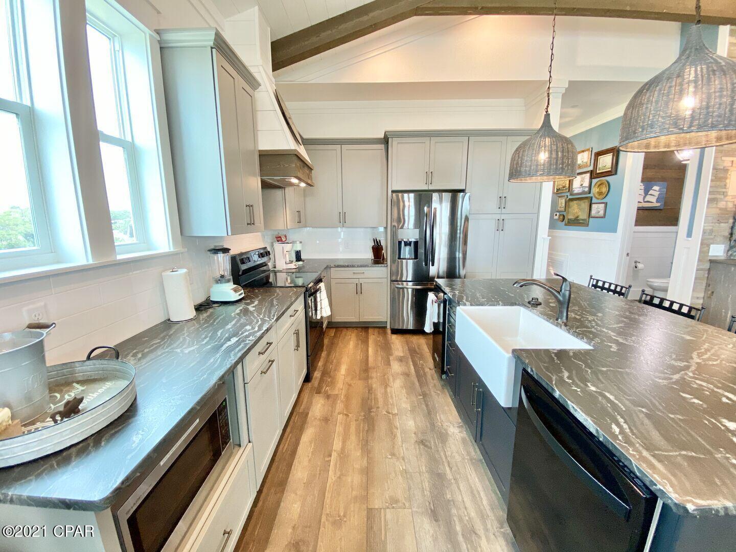 Seahorse Villas - Residential