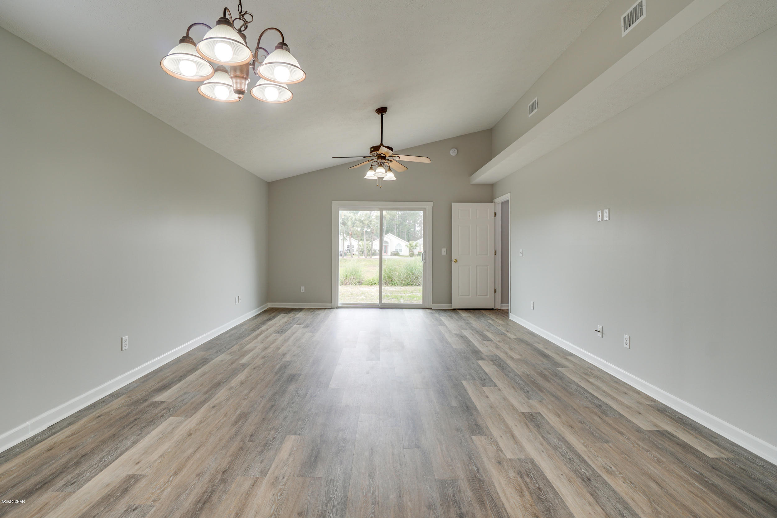 Palm Cove - Residential