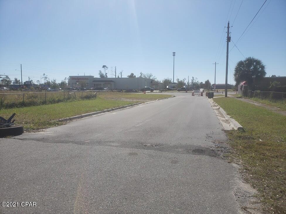 Lynn Haven - Commercial Sale