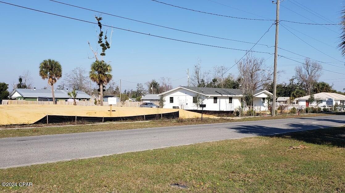 Lynn Haven - Commercial Sale