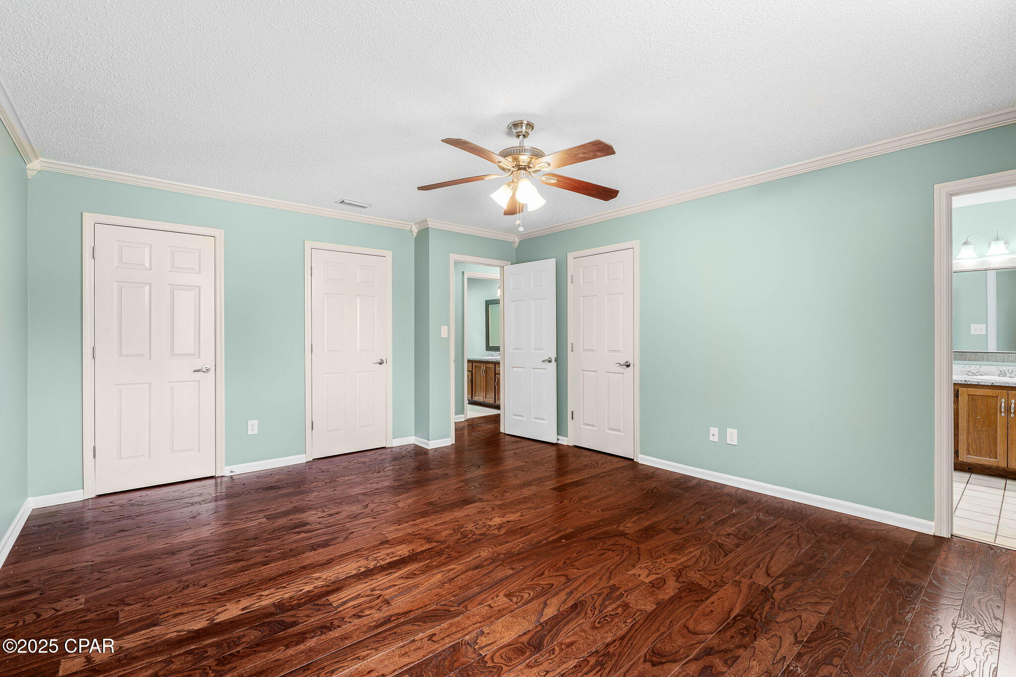 Pelican Point - Residential