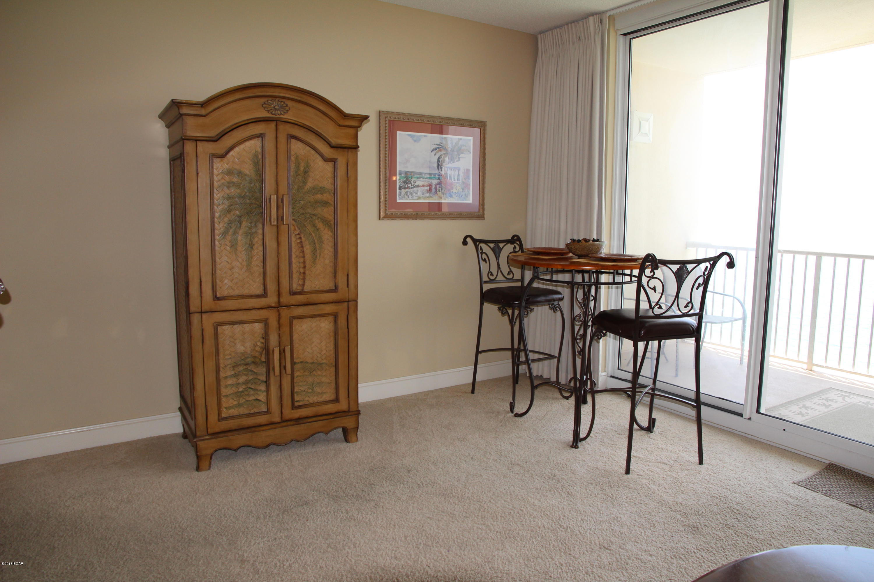 Majestic Beach Tower I - Residential