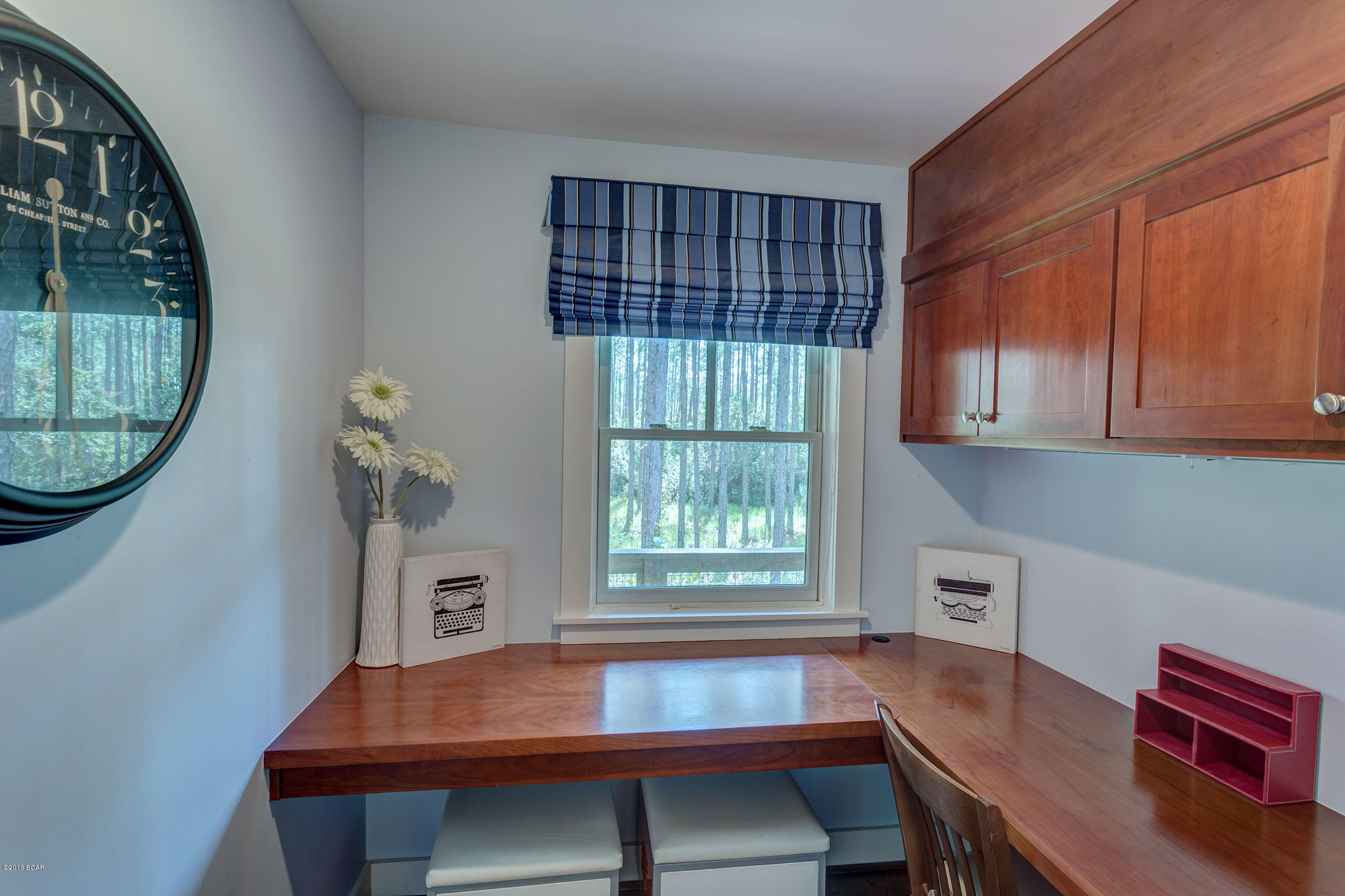 Rivercamps On Crooked Creek - Residential